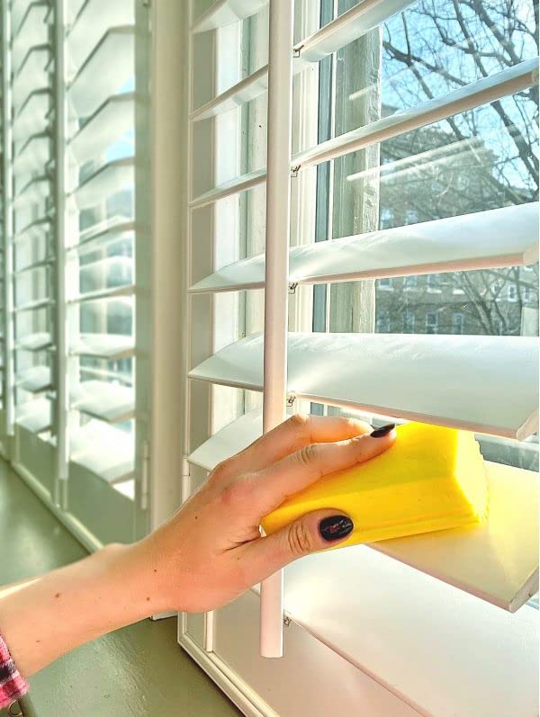 Scrub Daddy Damp Duster - Traps Dust & Debris | Reusable PU Sponge | 150x60x50mm 3