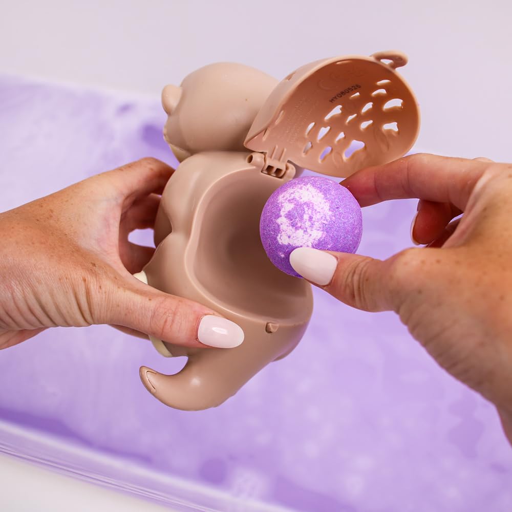 ZIMPLI Baff Buddies Mama & Baby Otter Floating Bath Toy - Lavender Scented Bath Bombs | 3 Bath Bombs | Unisex Children 3