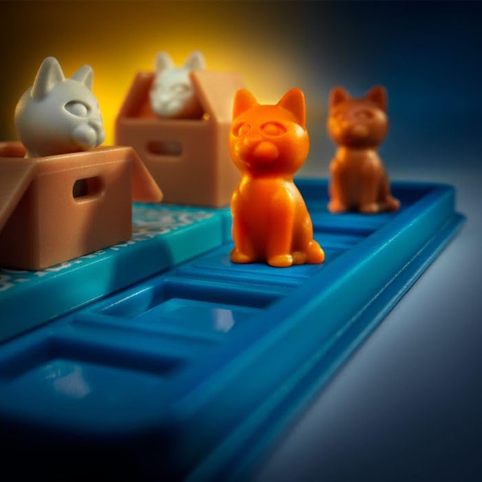 SmartGames - Cats & Boxes, Puzzle Game with 60 Challenges, 7+ Years