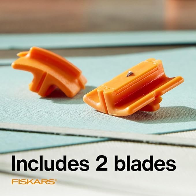 Fiskars Spare Trimmer Blades - Straight Cutting, 2 Pieces | Stainless Steel | Orange 3