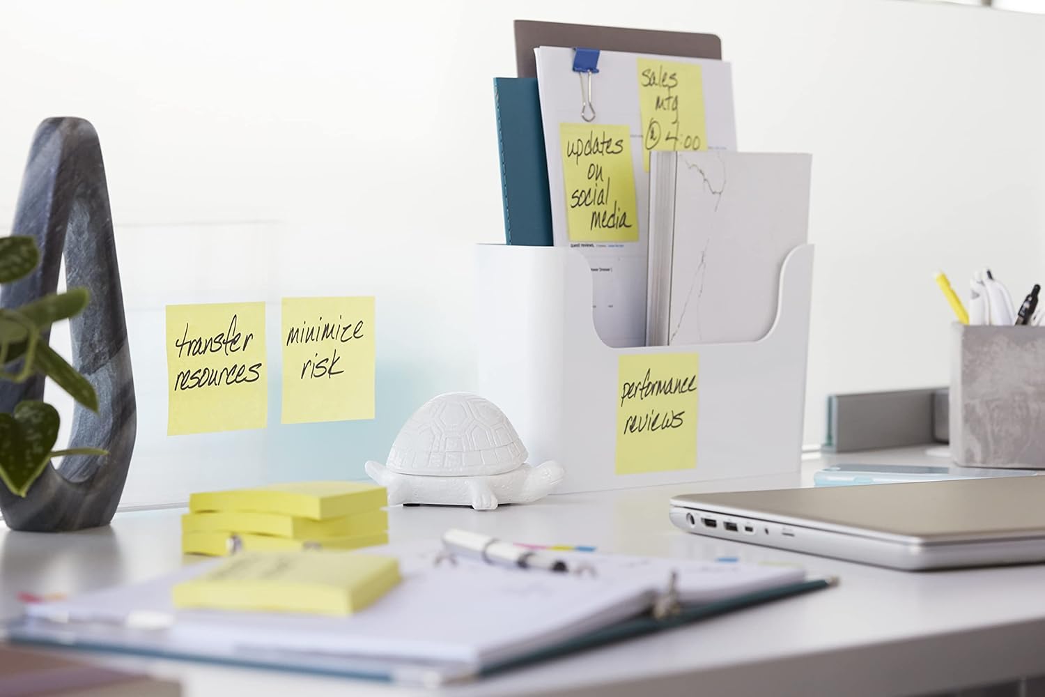 Post-it Notes - Canary Yellow Sticky Notes | 76 mm x 76 mm | 2 Pads of 100 Sheets 7