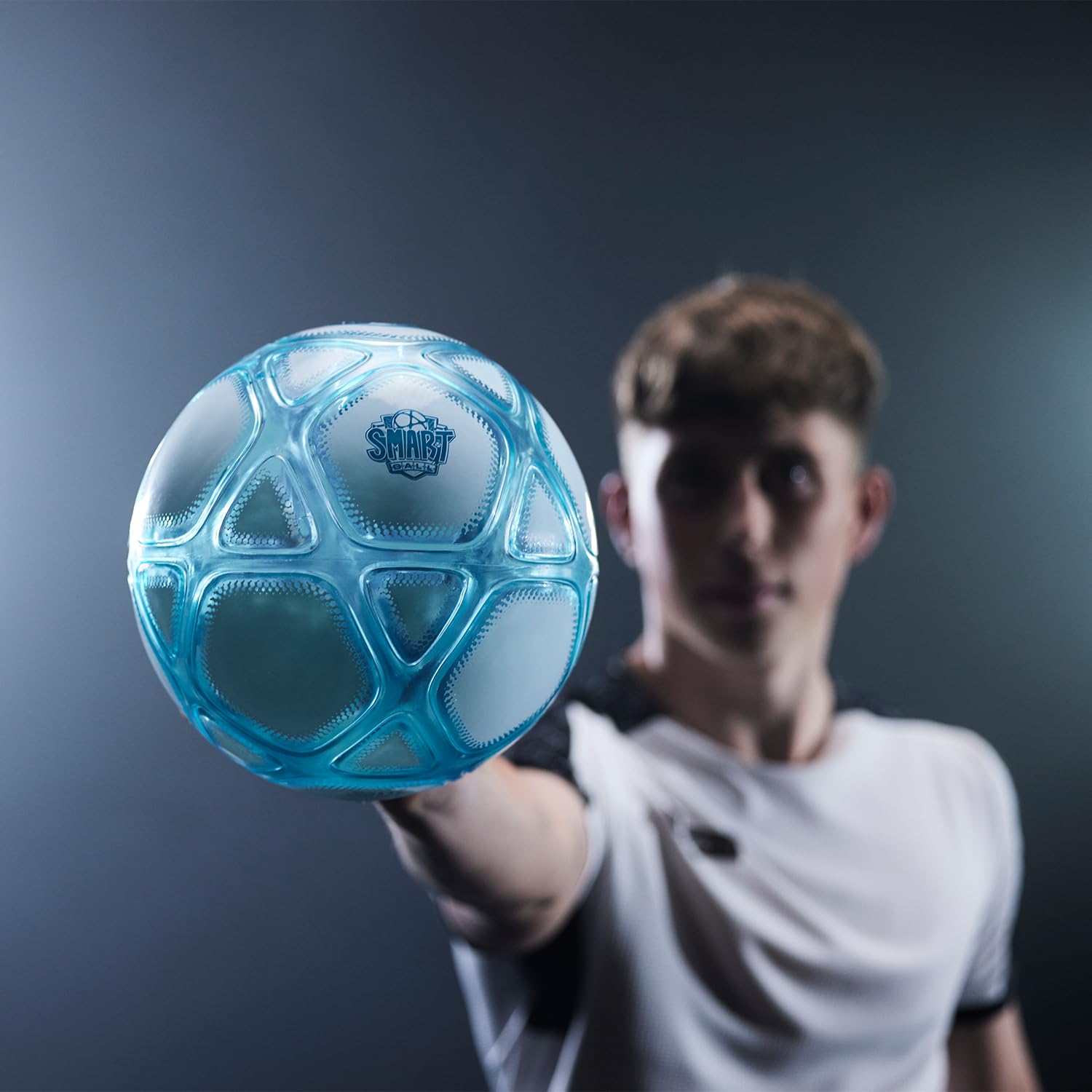 Smart Ball SBCB1B - Kick Up Counting Football with Lights & Sounds for Ages 6+