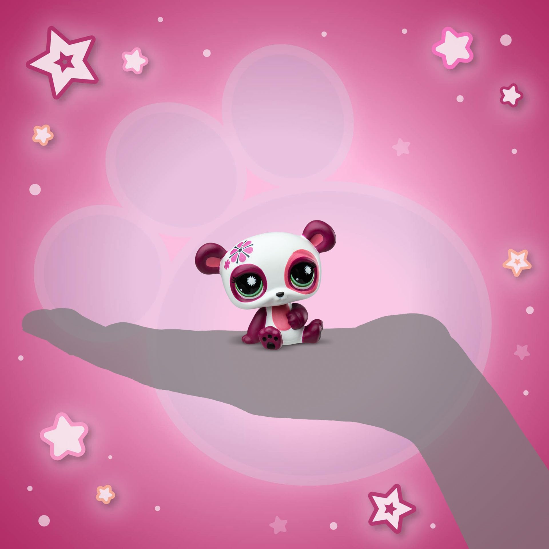 Littlest Pet Shop Grooming Spa Play Pack - 3 Mini Bobble Head Pets with Accessories & Virtual Code