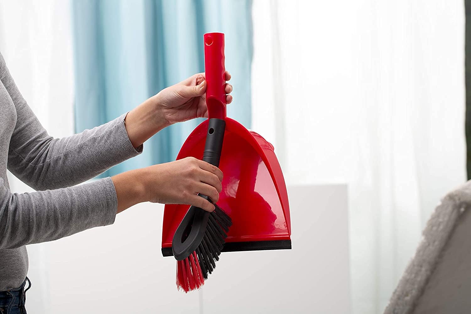 Vileda - 2-in-1 Kehrschaufel- &amp; Besenset mit ergonomischem Design und Gummilippe 4