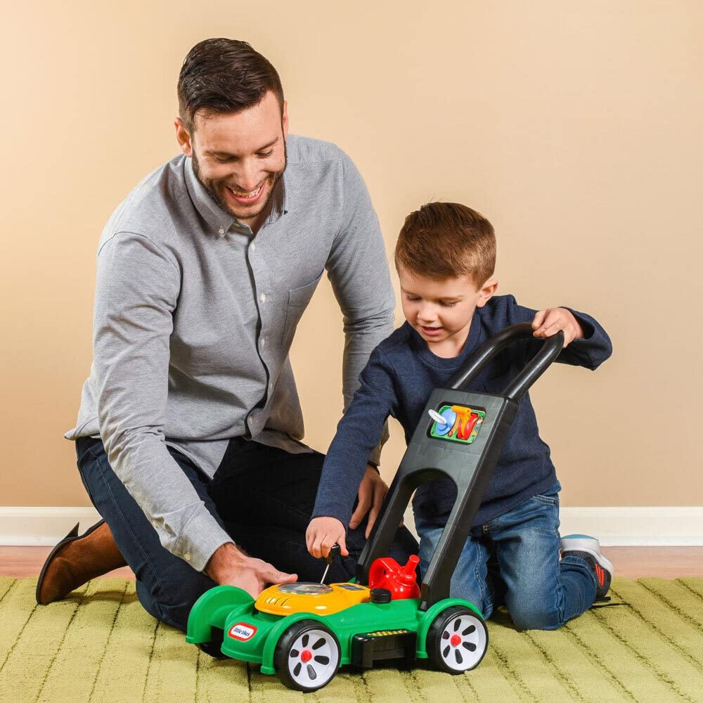 Little Tikes Gas 'n Go Rasenmäher – Realistischer Spiel-Rasenmäher mit mechanischen Geräuschen und beweglichem Gashebel für Kleinkinder ab 18 Monaten 5