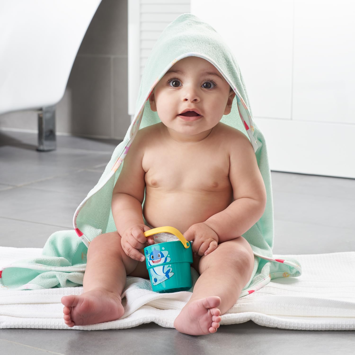 Baby Shark Bath Toys - 3 Pack Stackable Animal Print Cups | Ages 6M+ 3