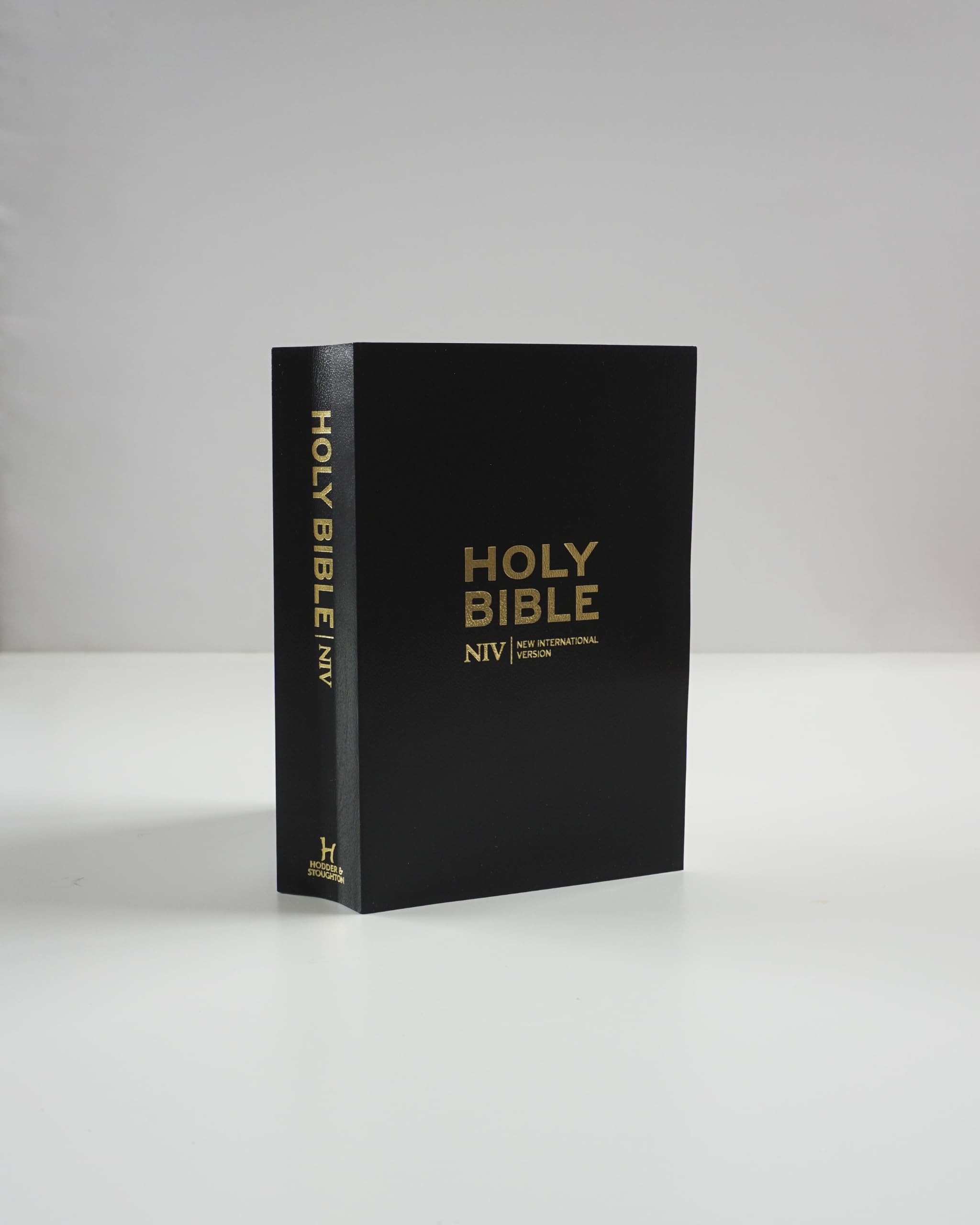 Hodder Faith NIV Holy Bible - Anglicised Black Gift and Award Edition | Paperback | English 3