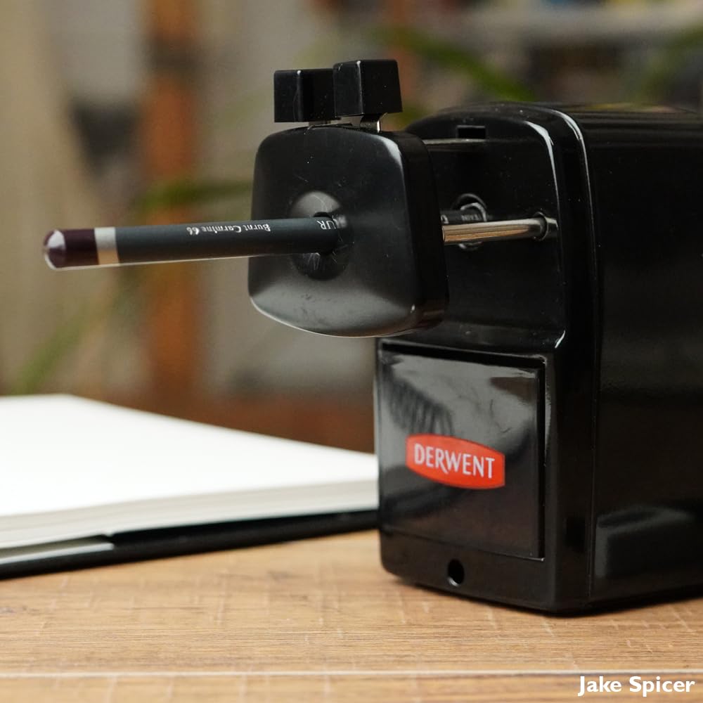 Derwent Manual Helical Pencil Sharpener - Super Point | Desk Clamp | Black 3