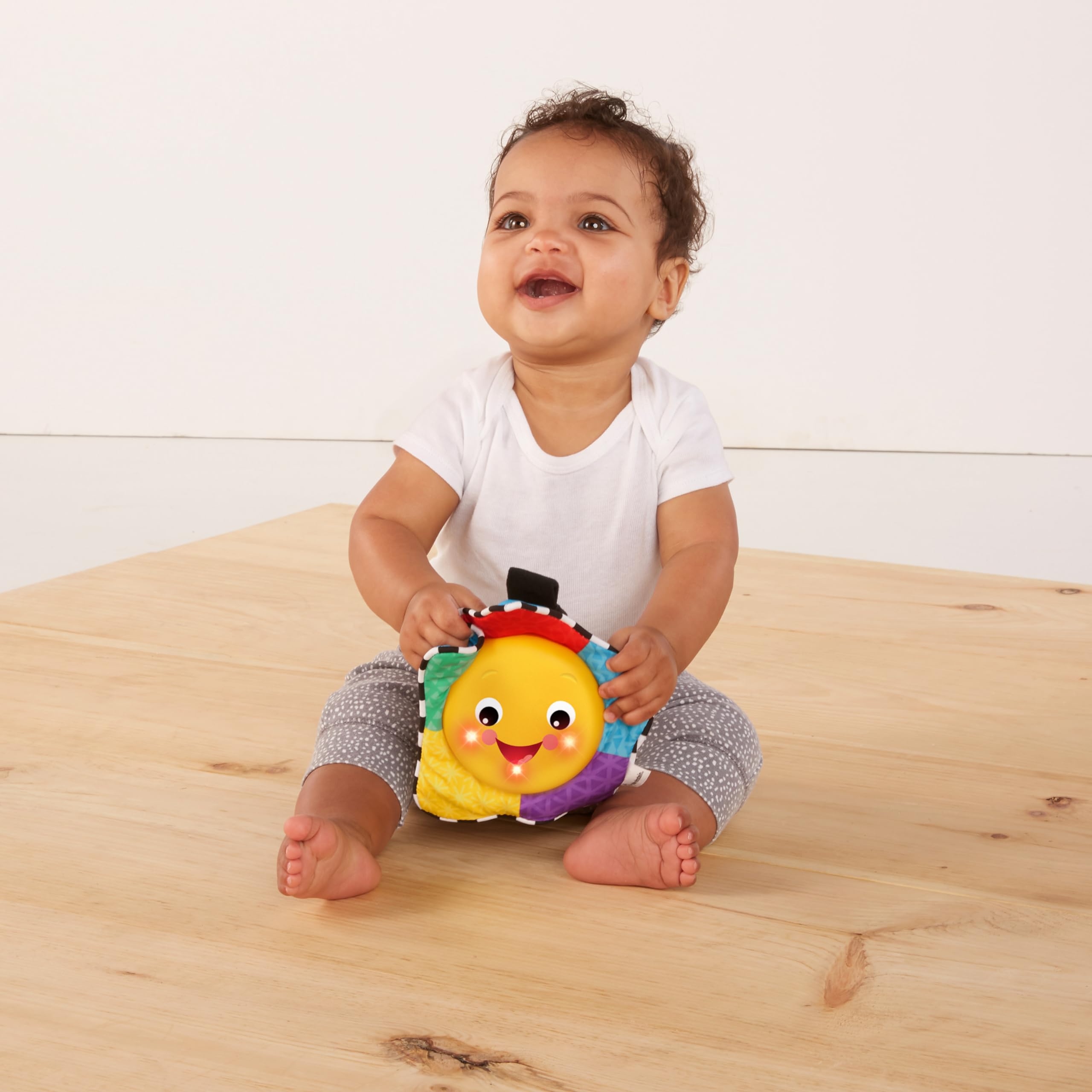 Baby Einstein Star Bright Symphony Plush Musical Take-Along Toy - 20 Classical Melodies & Light Effects 3