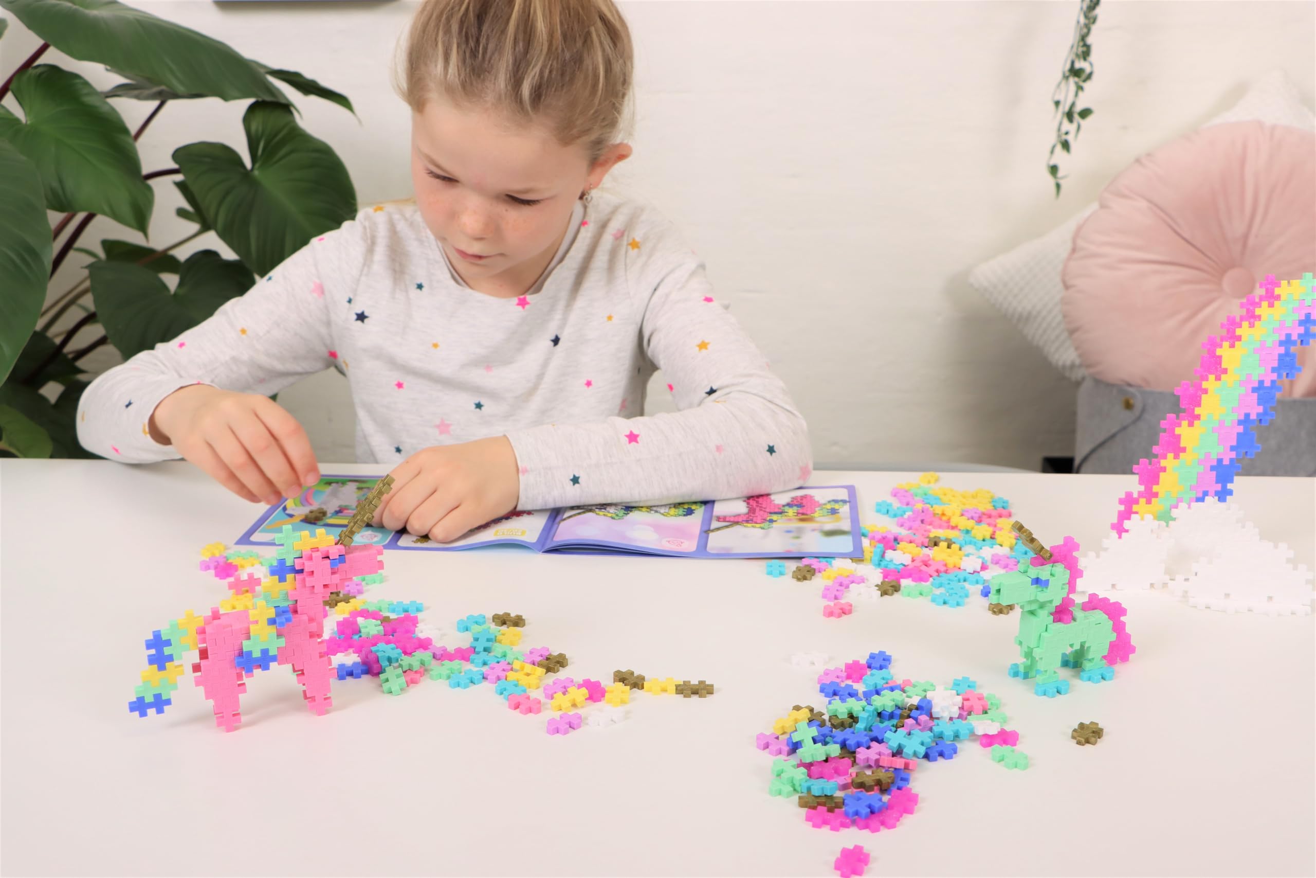 PLUS PLUS Learn to Build Unicorns Building Set - 275 Pieces, Ages 5+ 7
