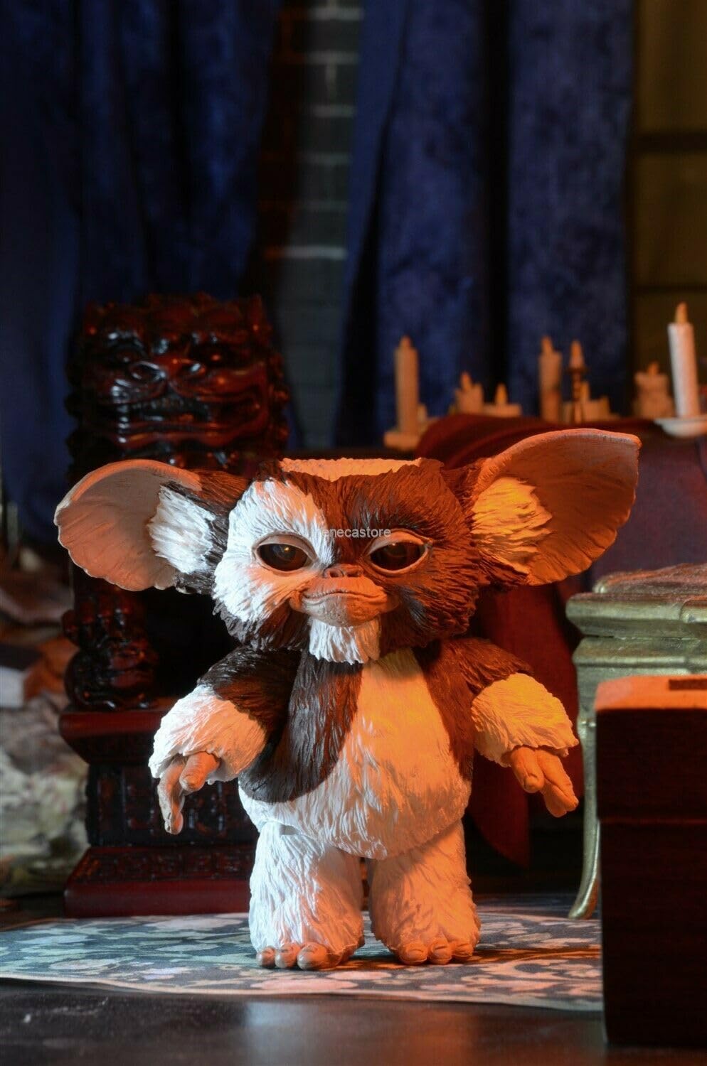 NECA Ultimate Gizmo 7" Scale Action Figure - Brown 7