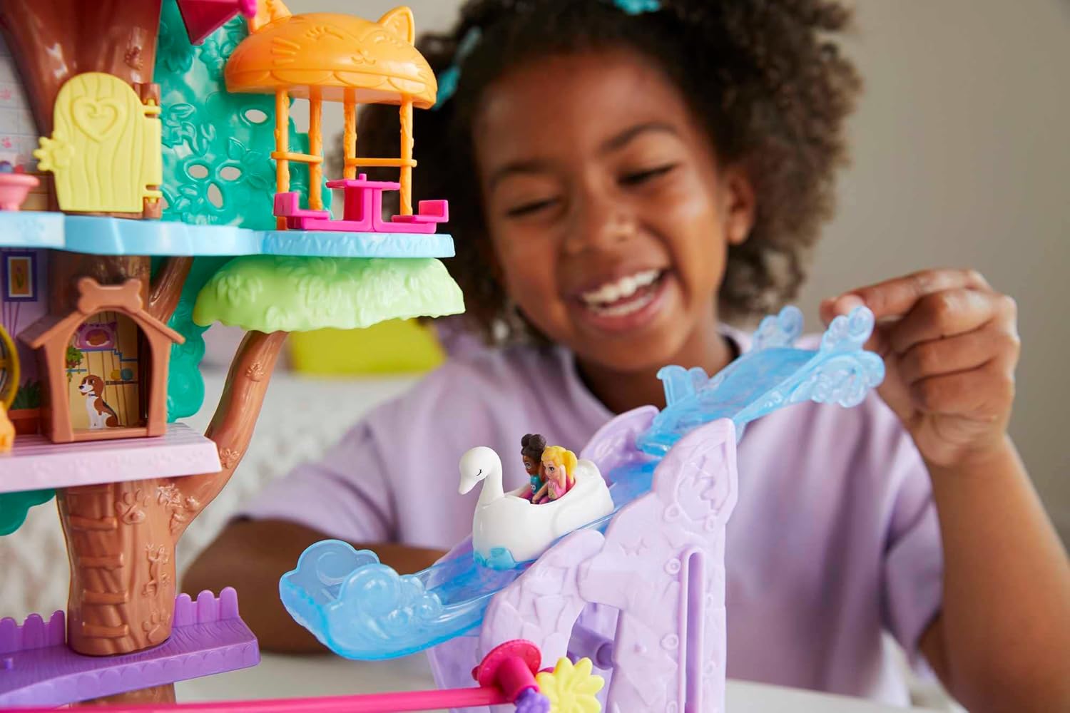 Polly Pocket Pollyville Pet Adventure Treehouse Playset - 5-Floor Treehouse with Micro Dolls & Swan Vehicle