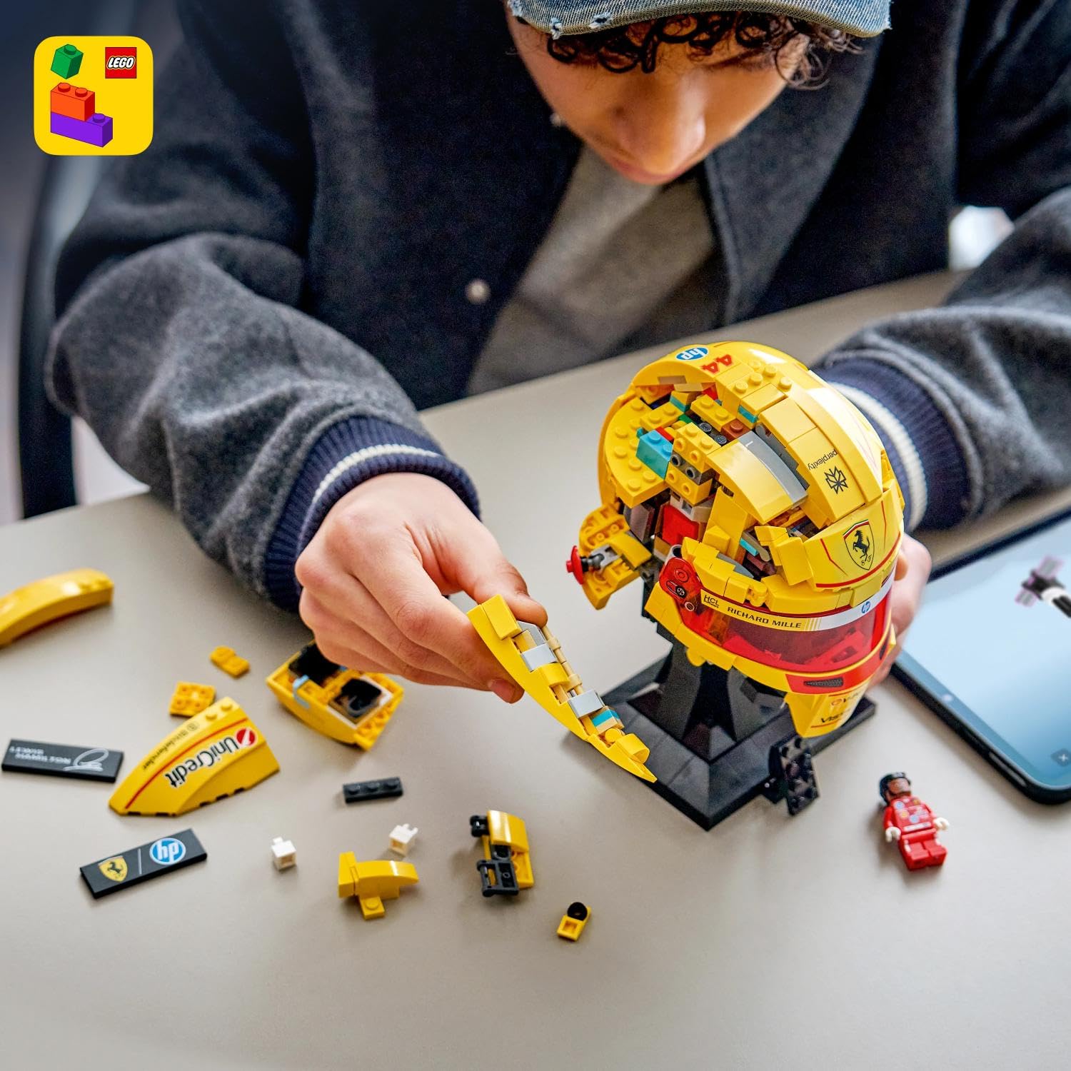 LEGO Editions Scuderia Ferrari HP Lewis Hamilton Helmet Building Set | Age 14+ | Model 43022 4