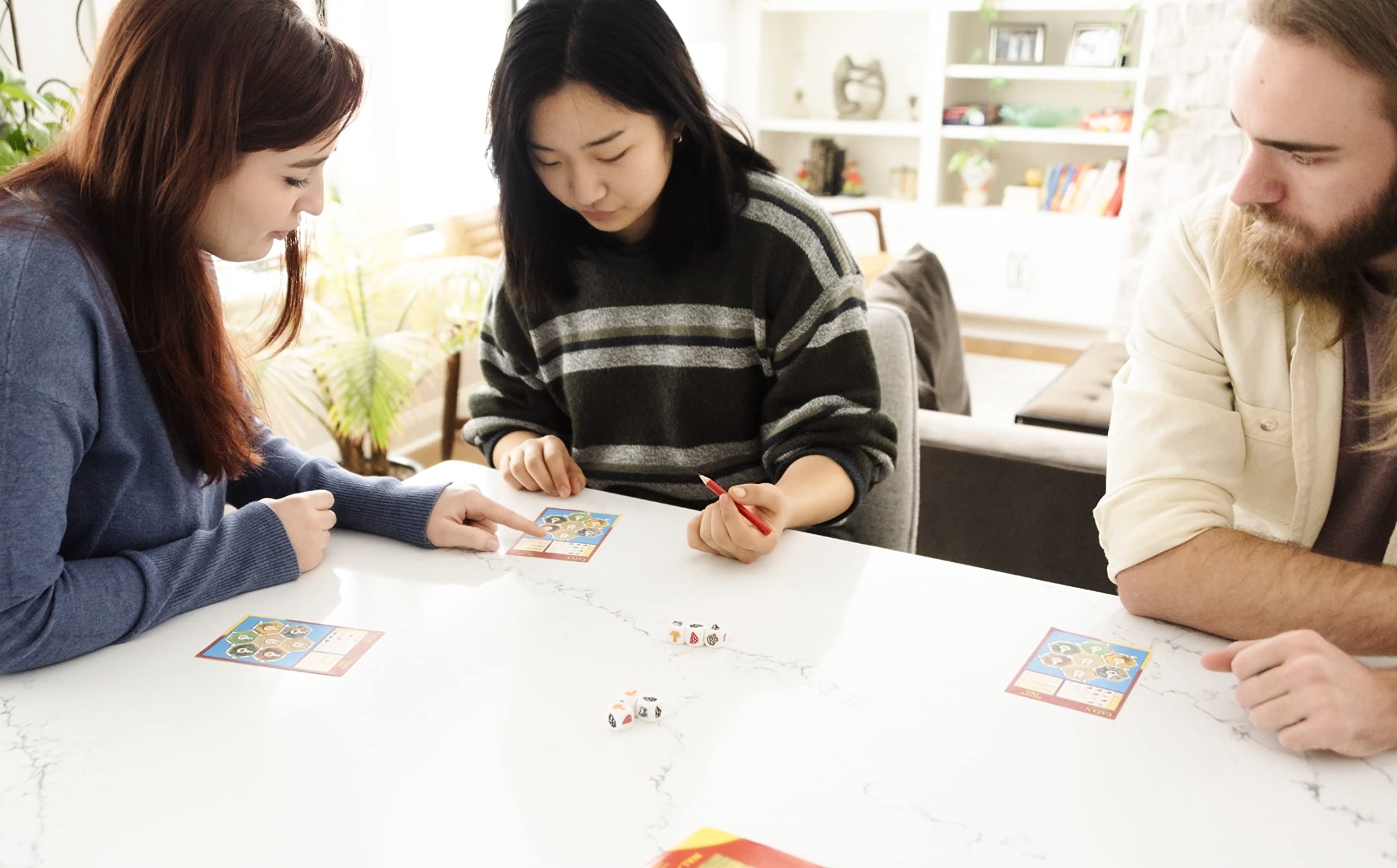 CATAN Dice Game - Strategy Board Game | Ages 7+ | 1-4 Players | 15 Min Playtime 6