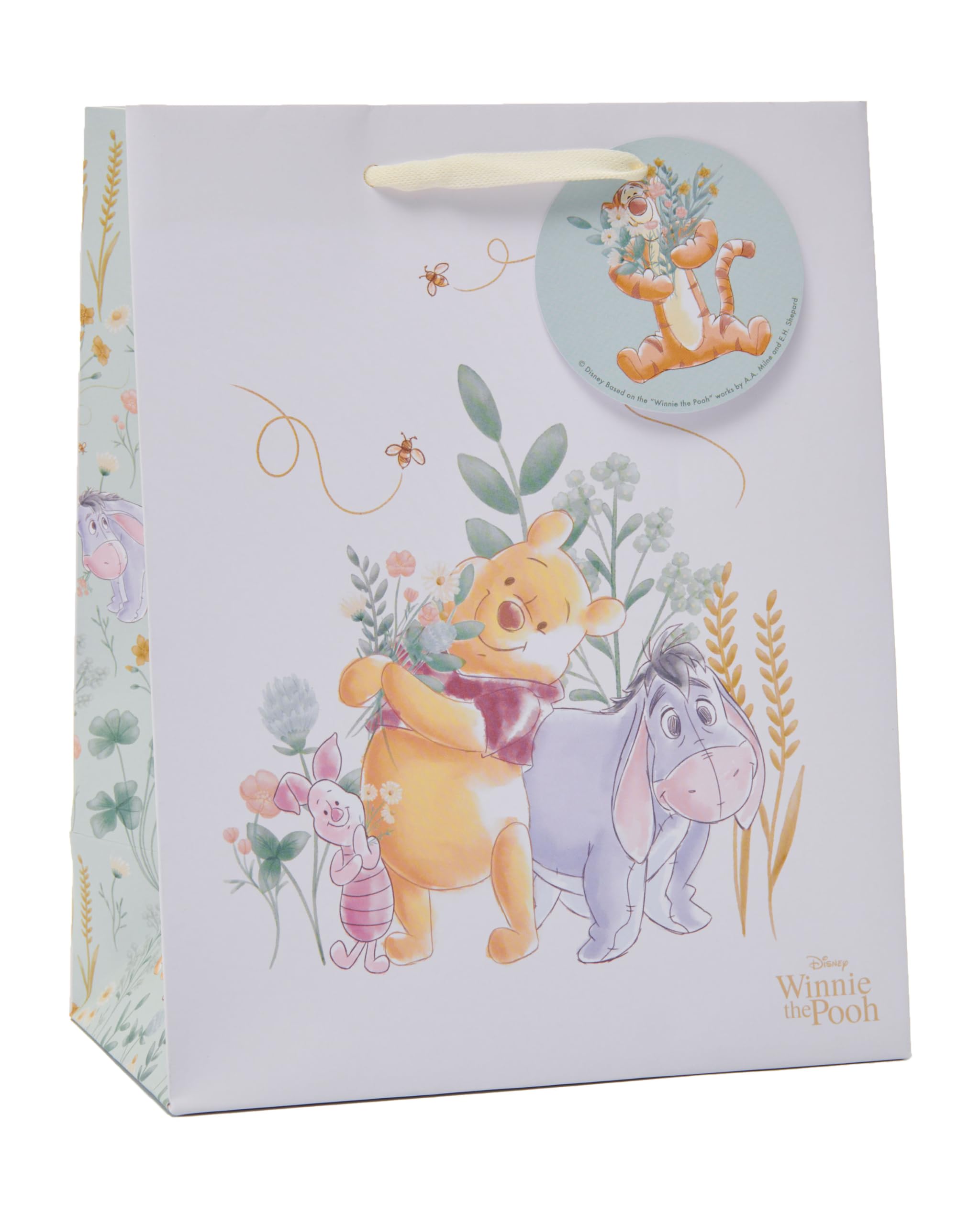 UK Greetings Disney Winnie The Pooh Medium Gift Bag | FSC Certified | 22.8 x 19 cm