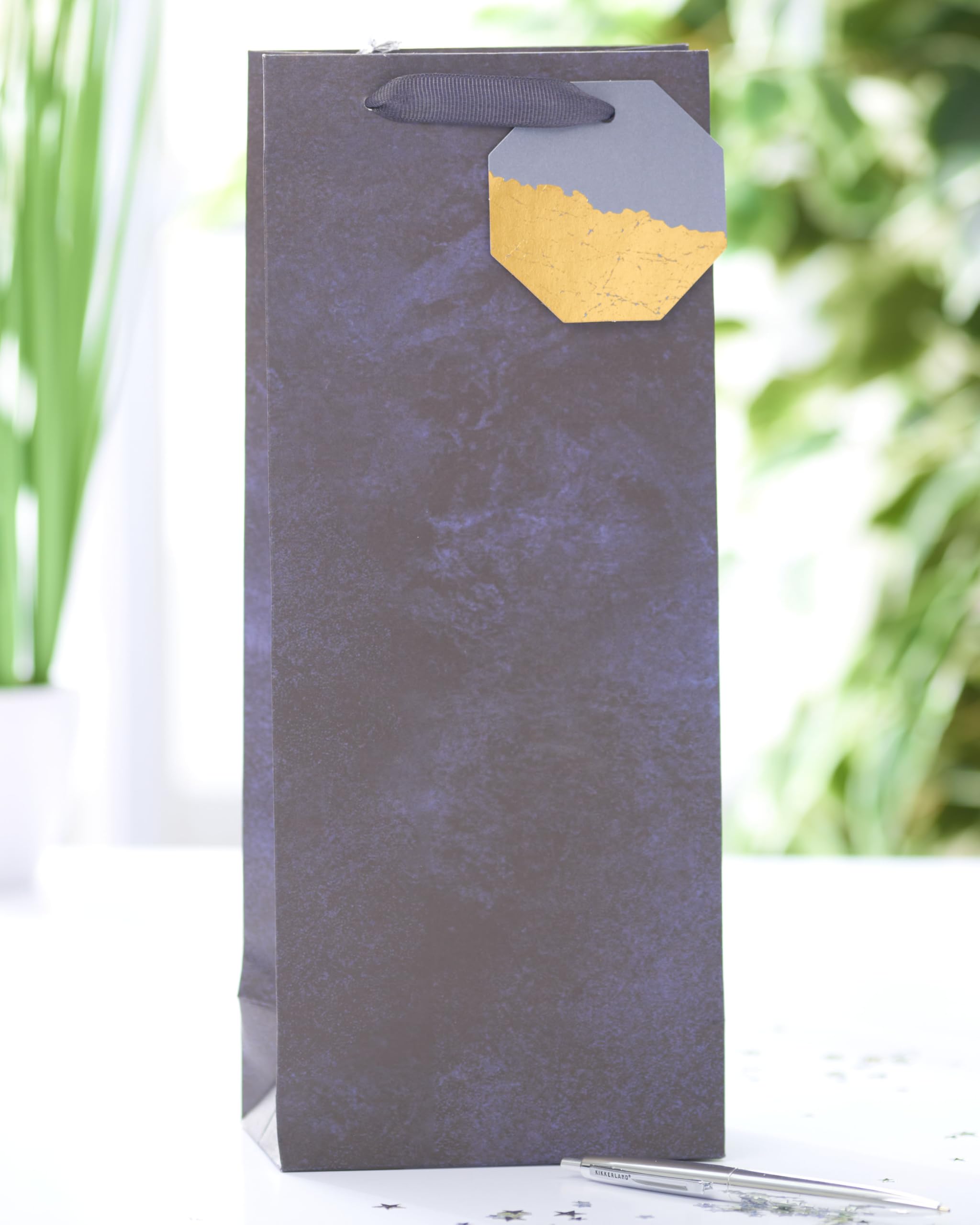 UK Greetings Bottle Gift Bag - Black Graphite Design for Him/Her/Friend | 13.3 x 32.7 x 8.3 cm 3