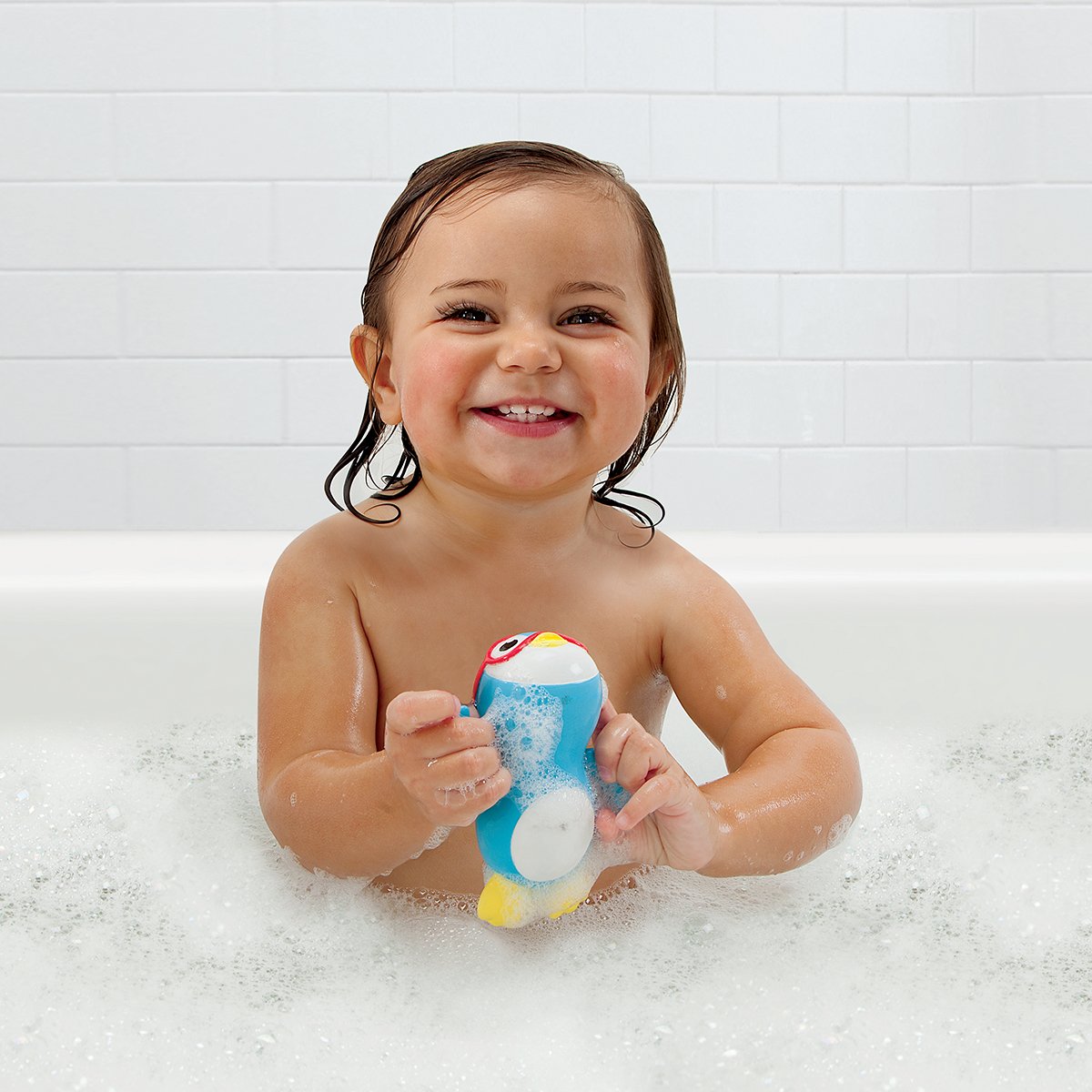 Munchkin Wind Up Swimming Penguin Scuba Buddy Bath Toy | Ages 9 Months+ | Unisex Baby 5