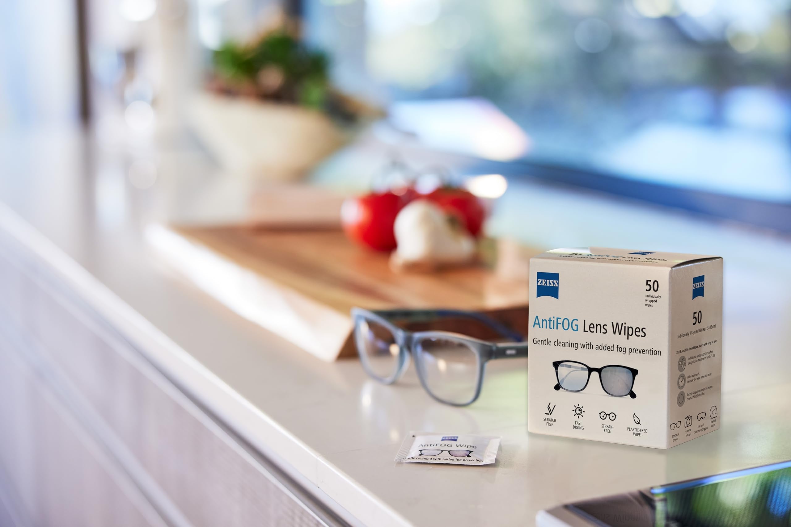 ZEISS AntiFOG Wipes - 50 Count | Streak-Free Cleaning | Safe for Coated Lenses 3