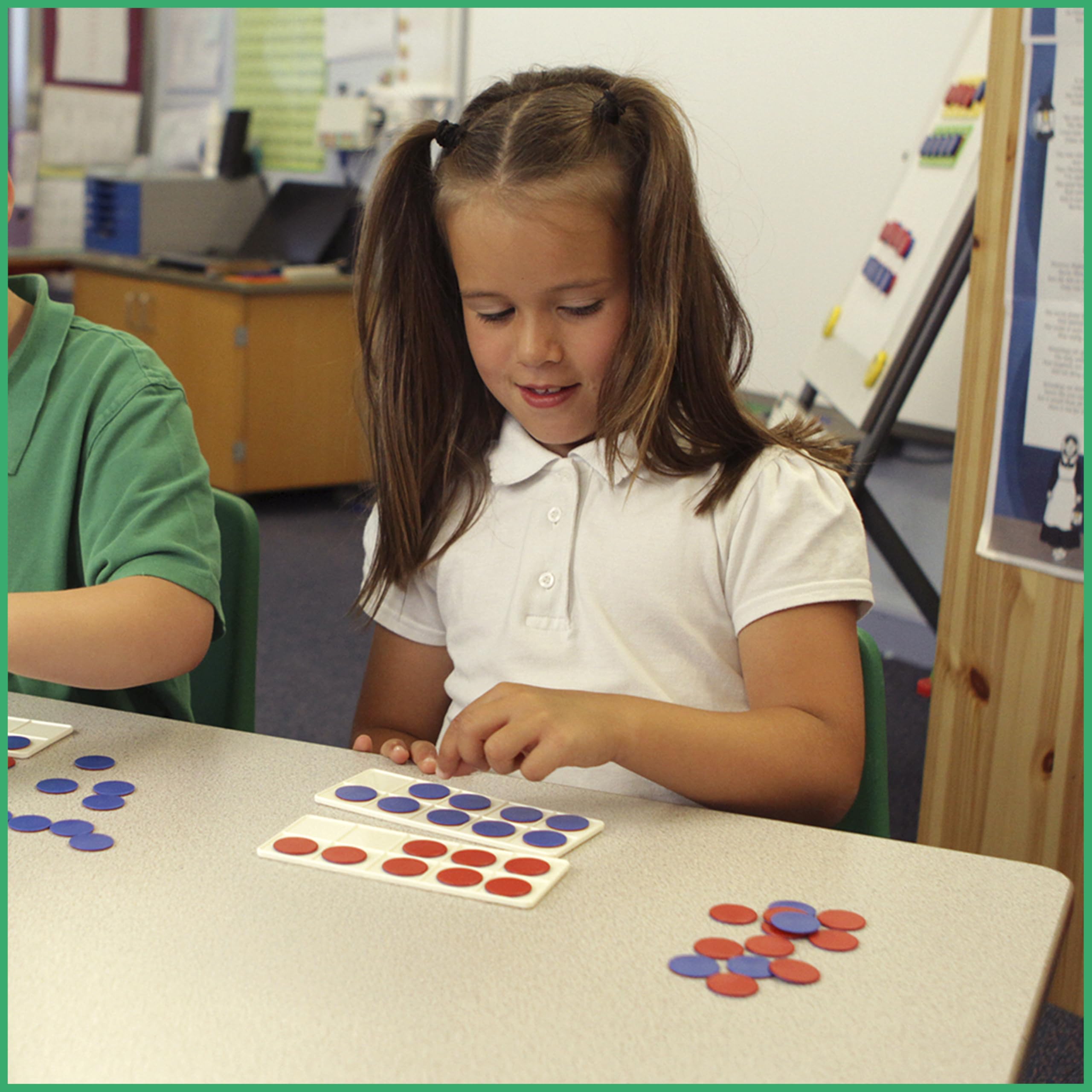 edxeducation Ten Frame Classroom Set - 16 Frames & 160 Two-Color Counters | Plastic