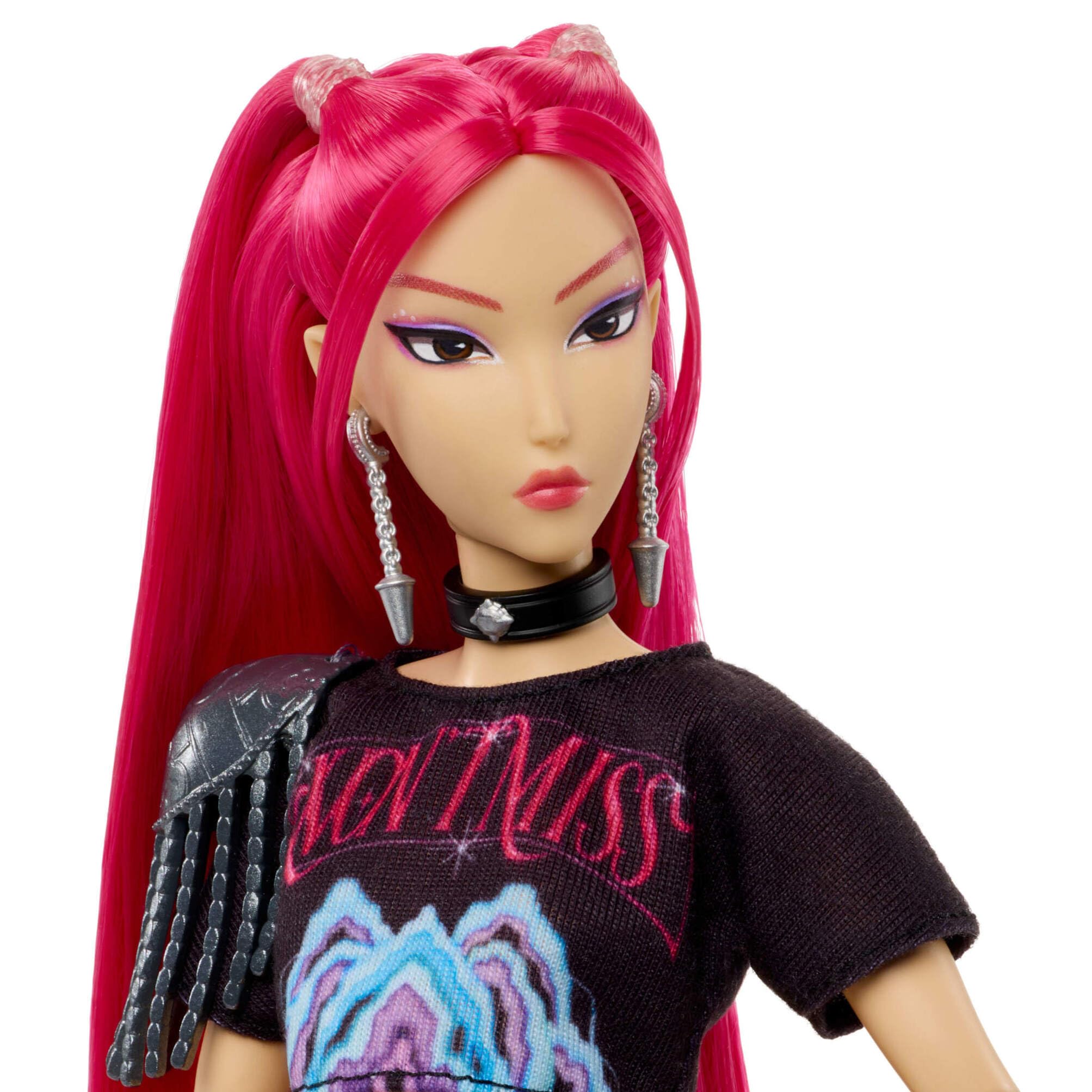 Mattel KPop Demon Hunters HUNTR/X Mira Fashion Doll | 11 Points of Articulation | Ages 4Y+ 3