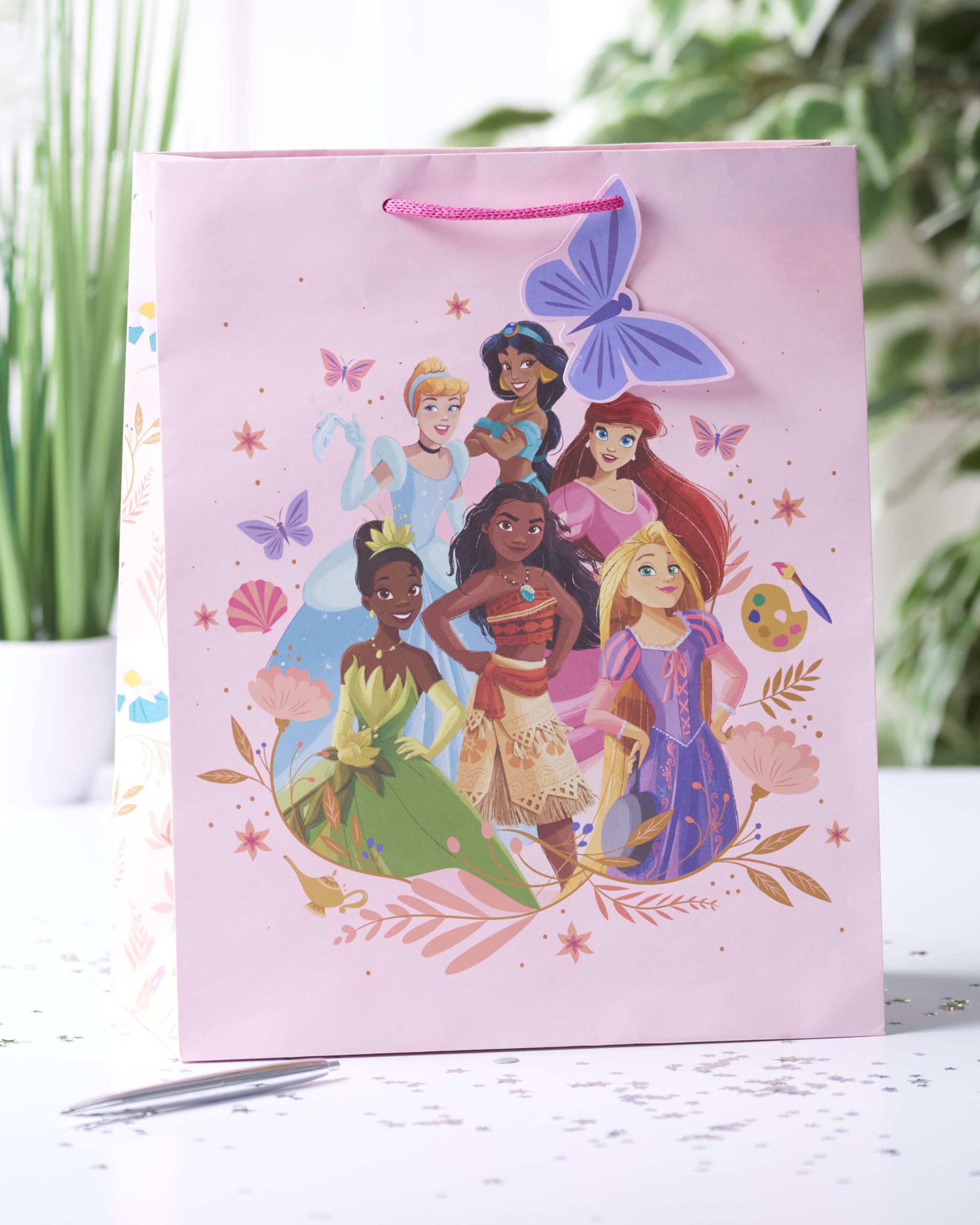 UK Greetings Disney Princess Large Gift Bag - Pink Paper Gift Wrap for Presents | 33 x 26.7 cm 3