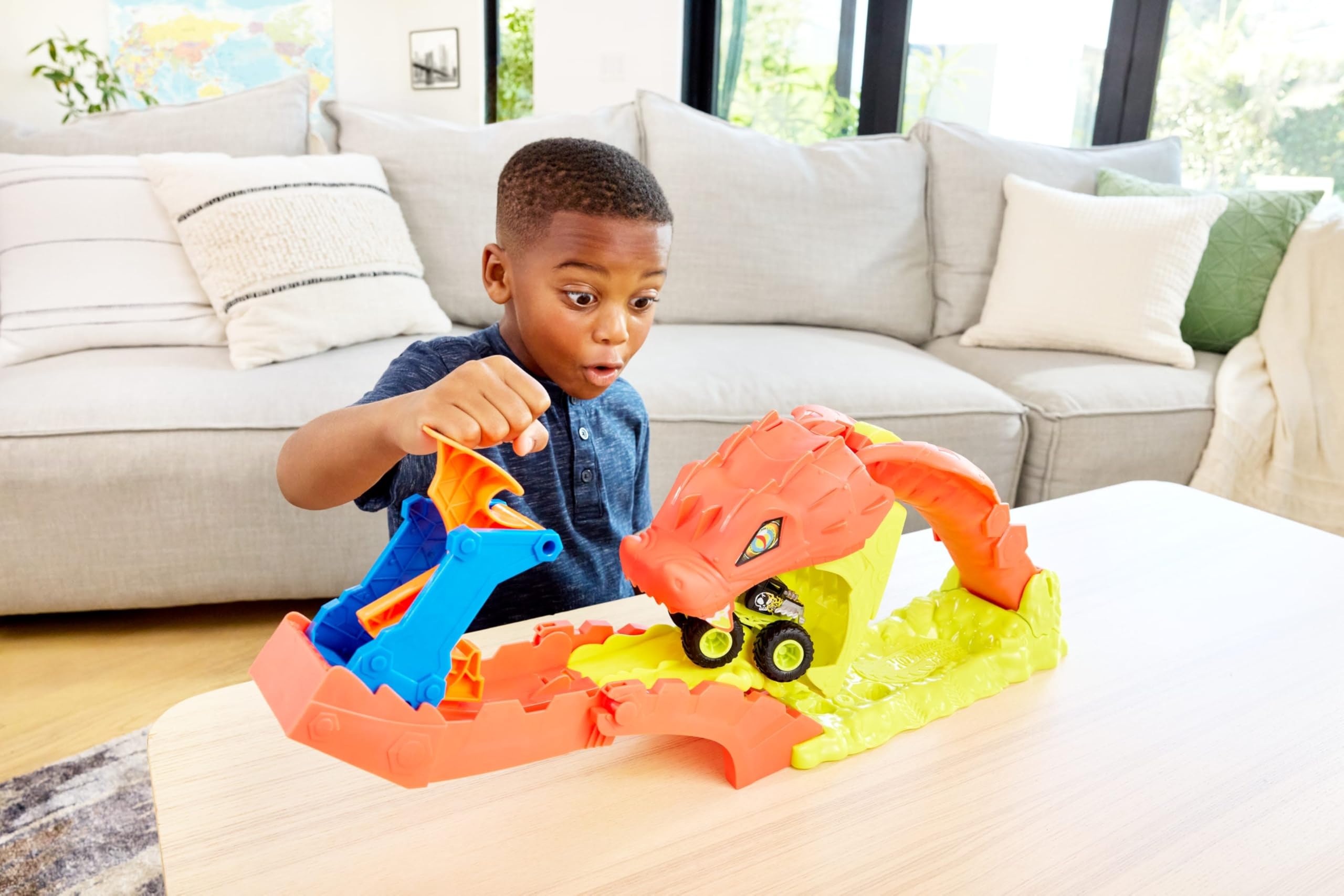 Hot Wheels Monster Trucks Snake Slam Takedown Track Set with Bone Shaker Truck | Ages 4Y+
