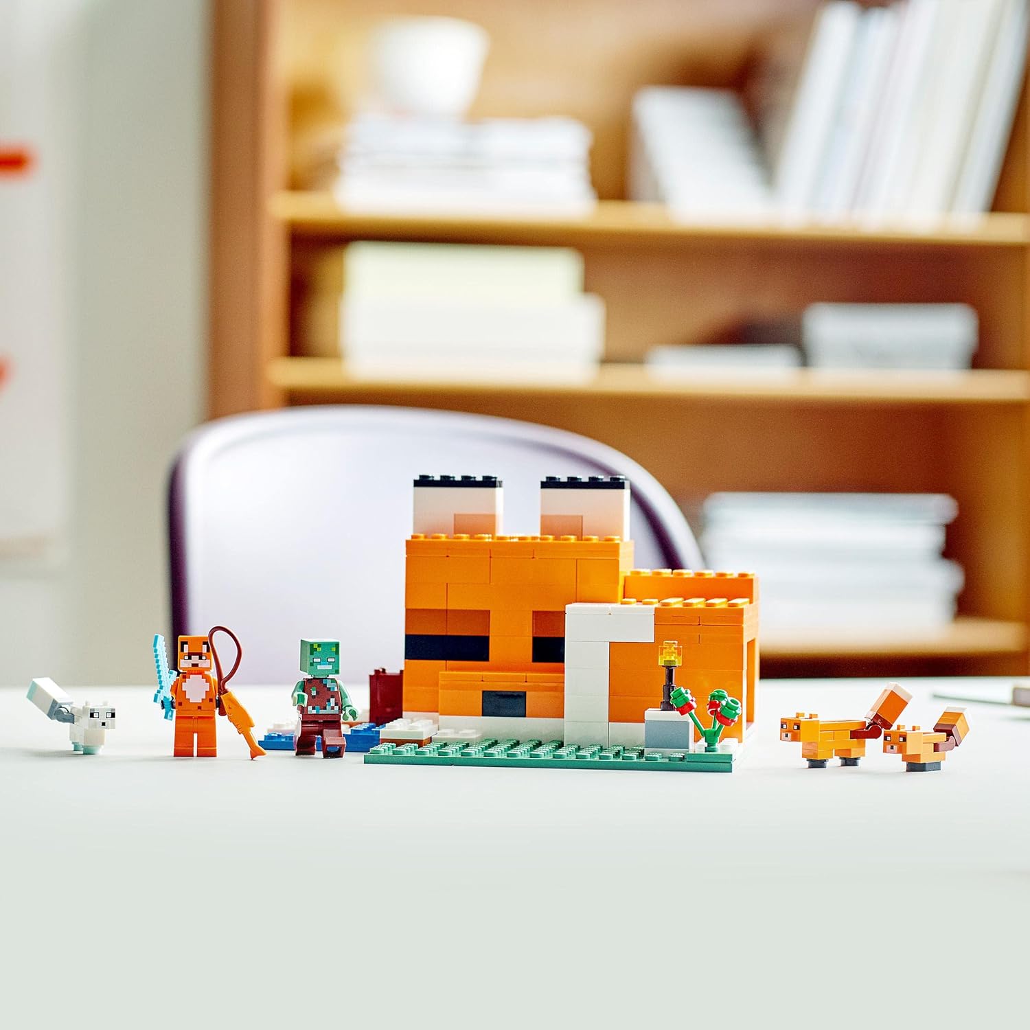 LEGO 21178 Minecraft The Fox Lodge Building Set - Fox-Shaped House with Drowned Zombie & Fox Figures for Kids 8+ 5