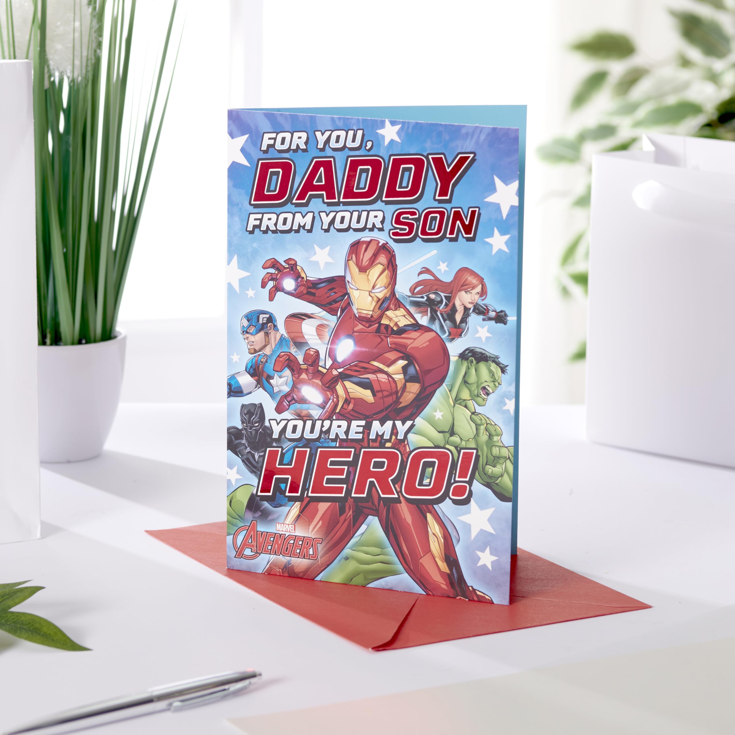 UK Greetings Father's Day Card for Daddy from Son | Superhero Design | 14.9 x 22.9 cm 3