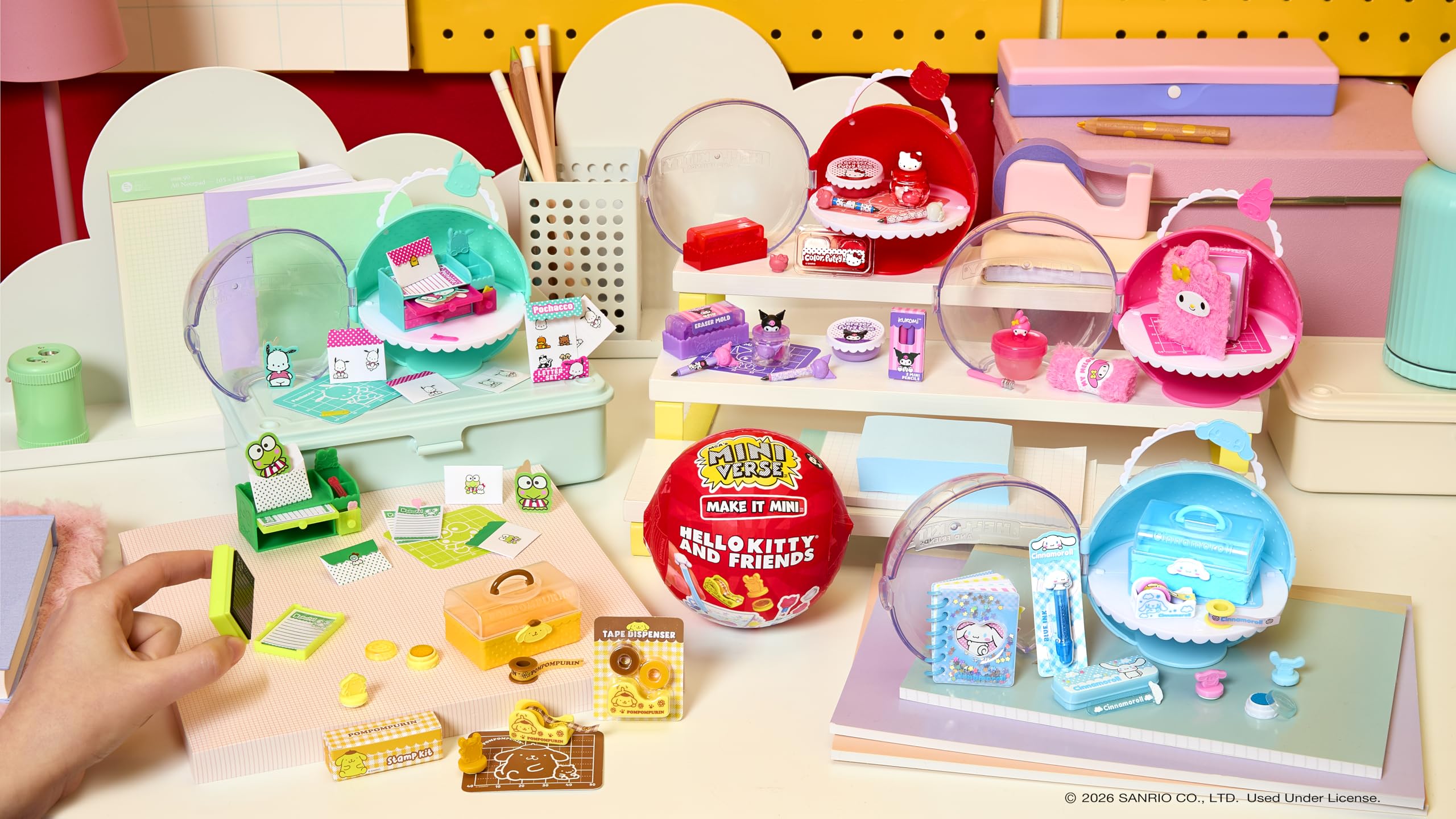 MGA's Miniverse Make It Mini Hello Kitty and Friends Series 3 - Mini Collectible Stationery Set 8