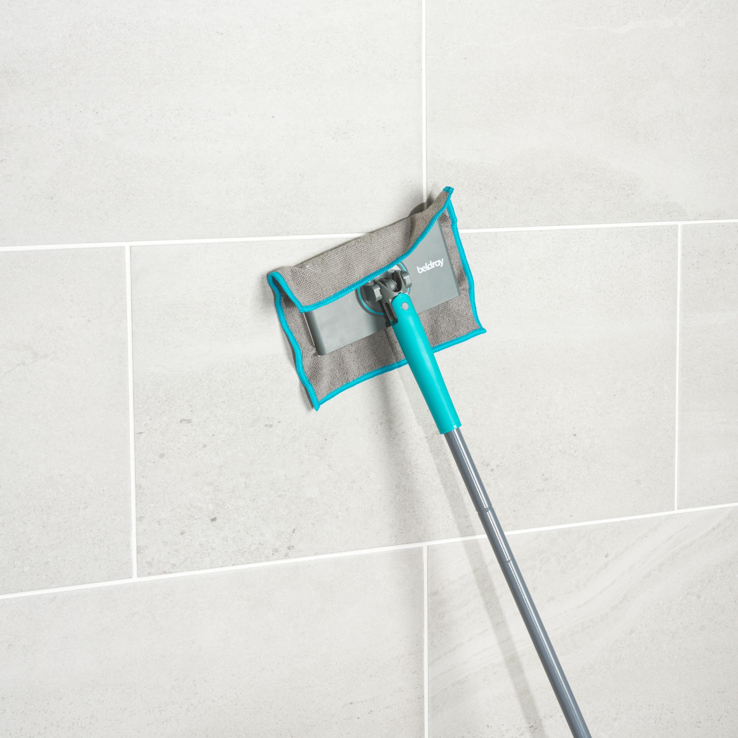 Beldray Anti-Bac Clip-to-Grip Bathroom Mop – Small Head, Precision Cleaning, 70 cm Handle, Tiles/Mirrors/Bathtub, Hygienic Push Release Handle, 360° Swivel Head, 4 Washable Cloths, Wet & Dry 9