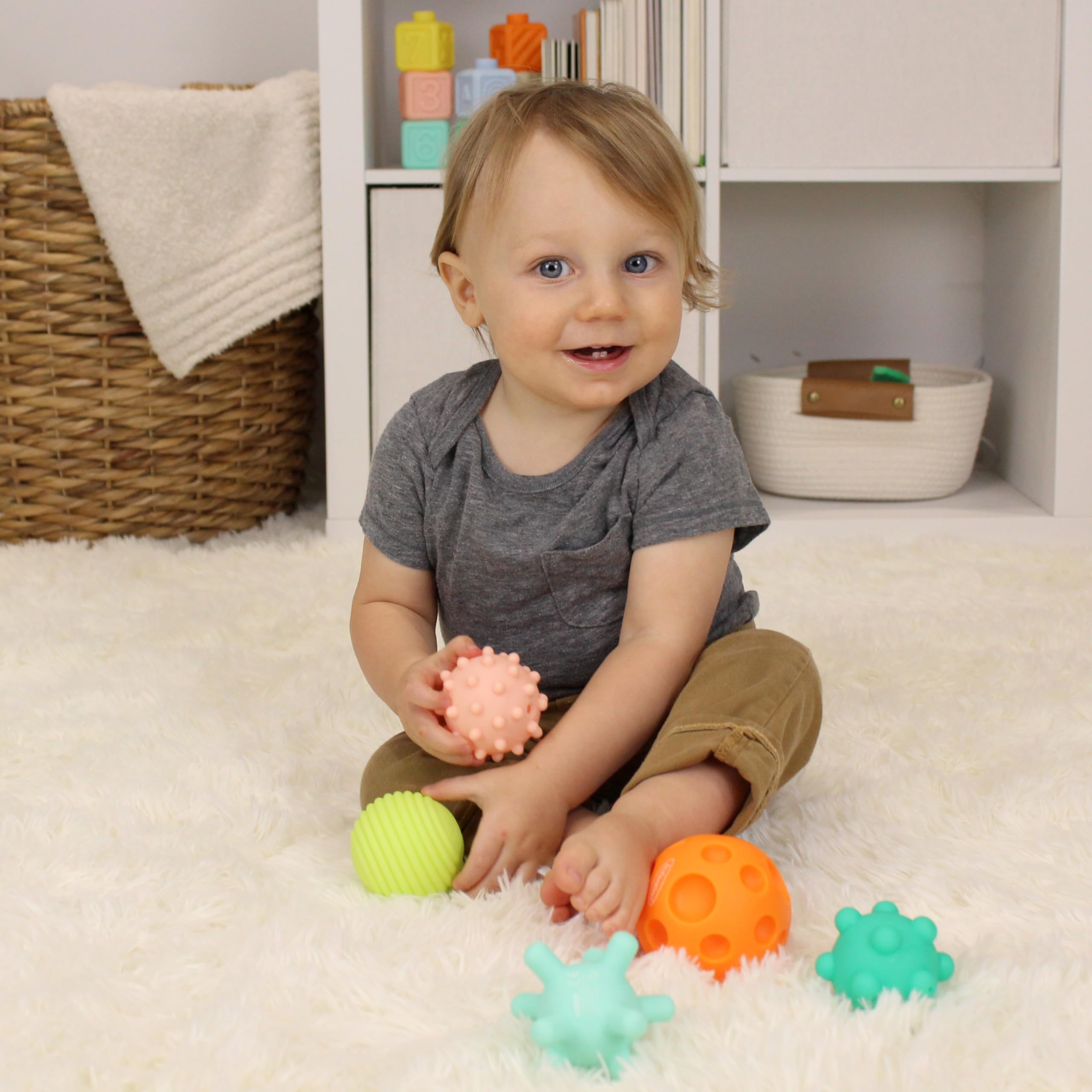 INFANTINO Textured Multi Ball Set - Sensory Toys for Babies | 6 Count | BPA-Free