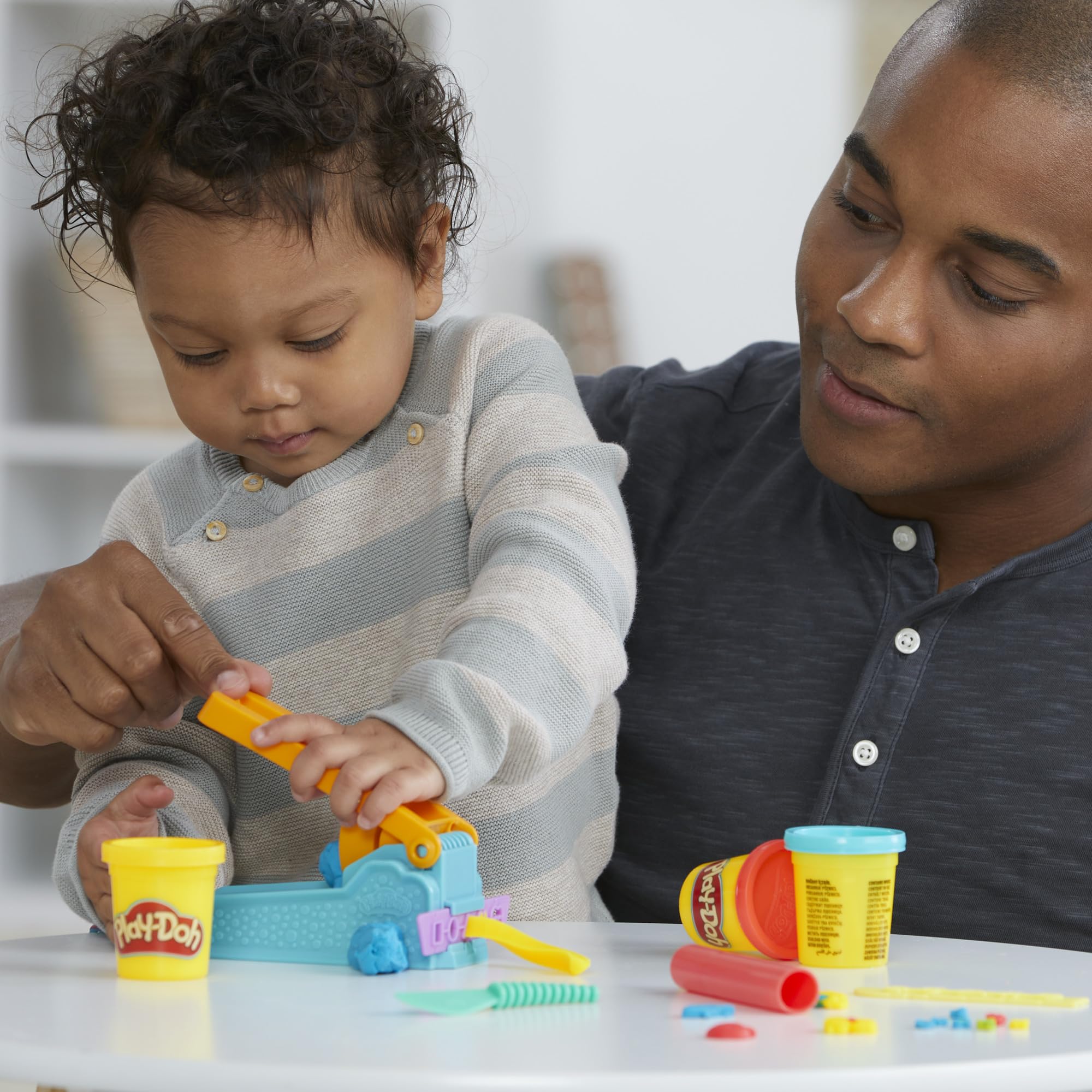 Play-Doh Fun Factory Starter Set - Squeezes 10 Shapes | Includes 3 Colors | Ages 3+ 4