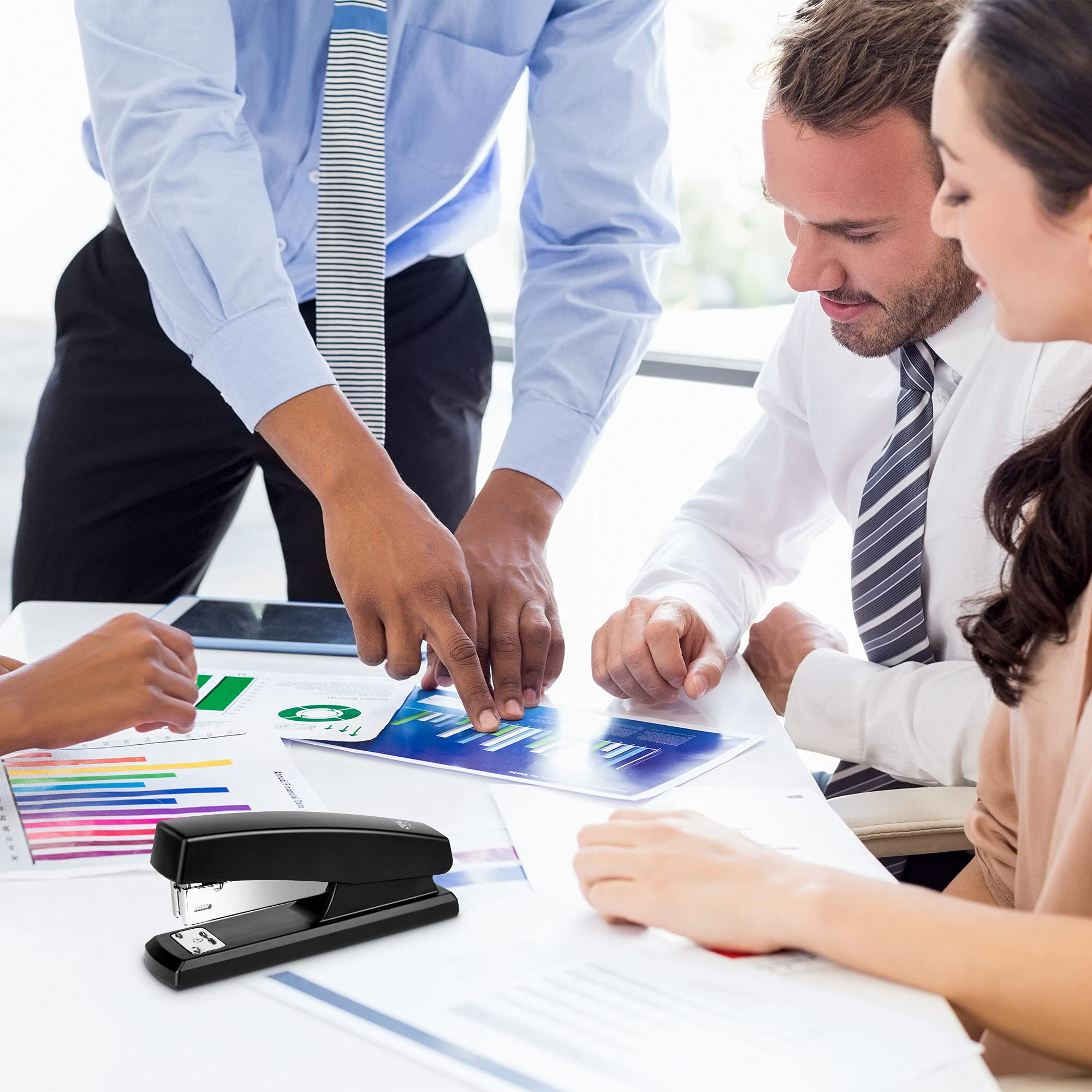 deli Desktop Stapler - 25 Sheet Capacity, Black, Includes 640 Staples | Model 138226