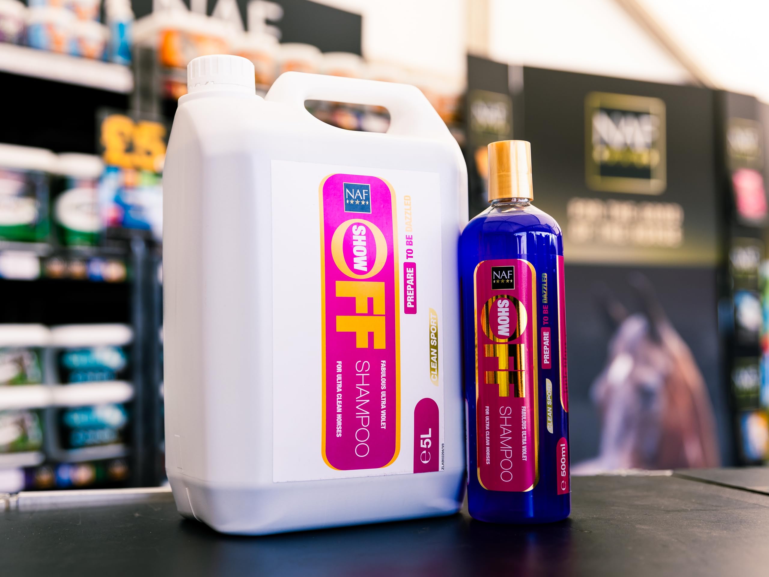 NAF Show Off Cleansing Horse Shampoo - Removes Stains & Dirt | Brightens Coat | 500 ml Liquid 5