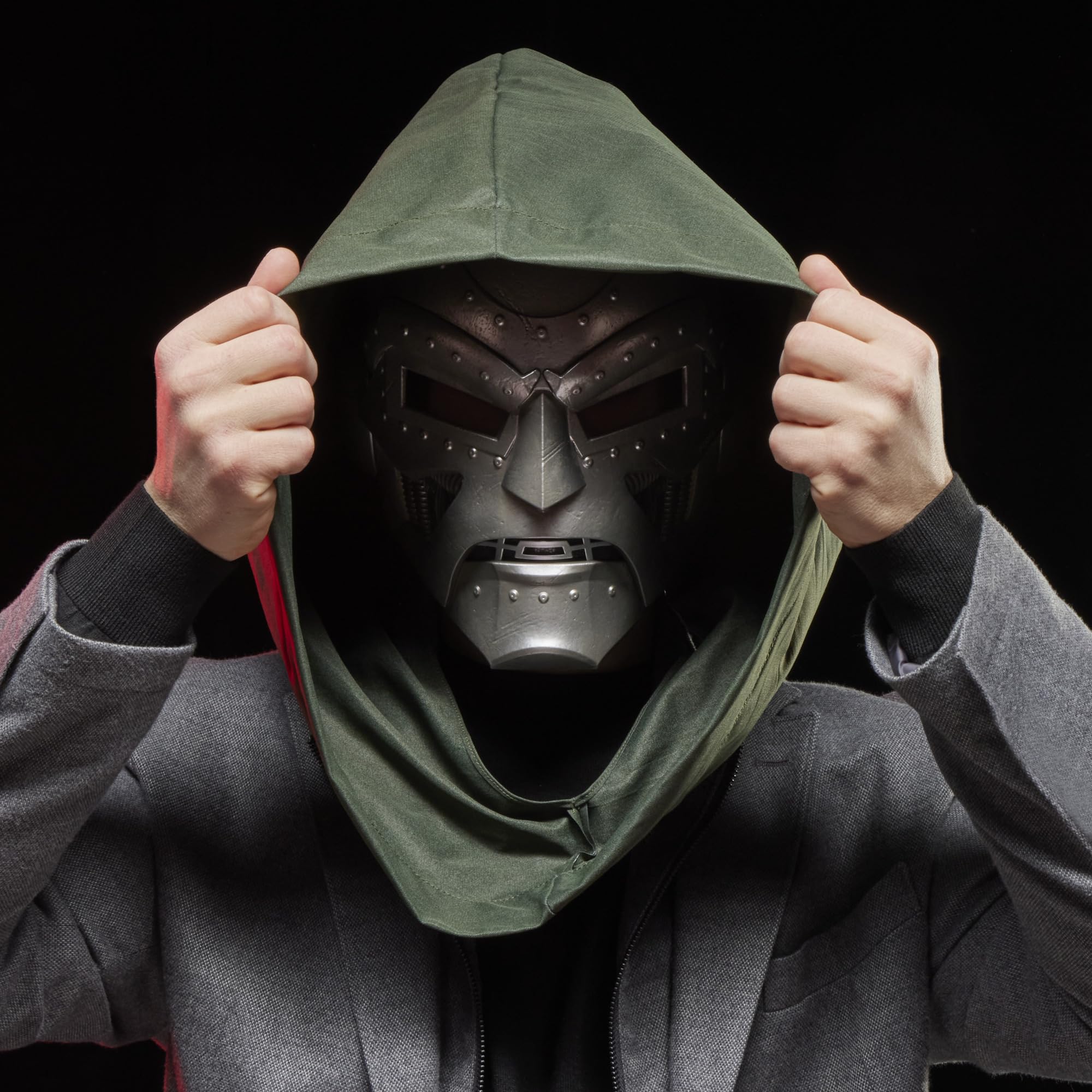 Hasbro Marvel Legends Series Doctor Doom Premium Roleplay Helmet 9