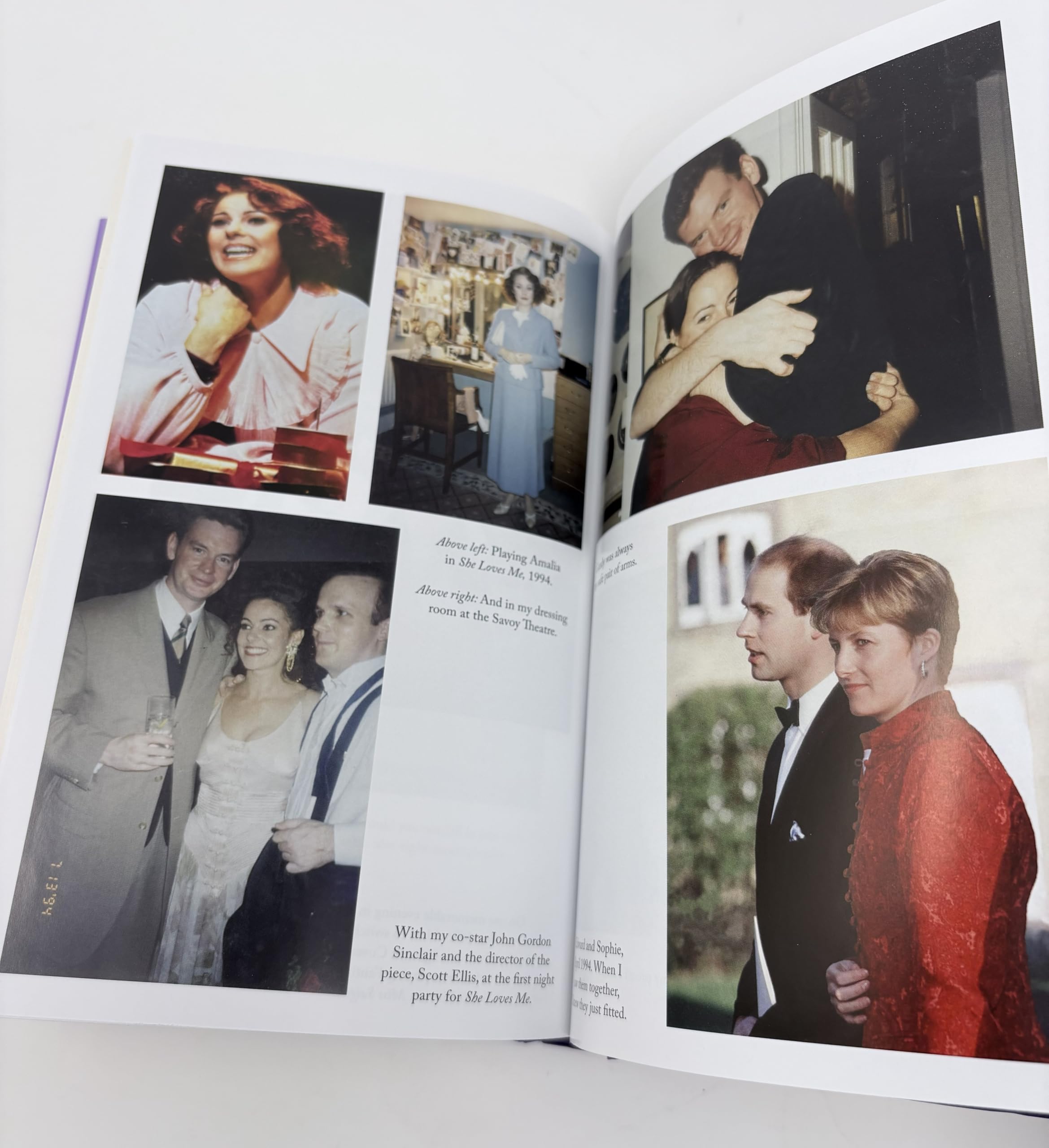 Ruthie Henshall - The Showgirl and the Prince: A Memoir | Hardcover 5