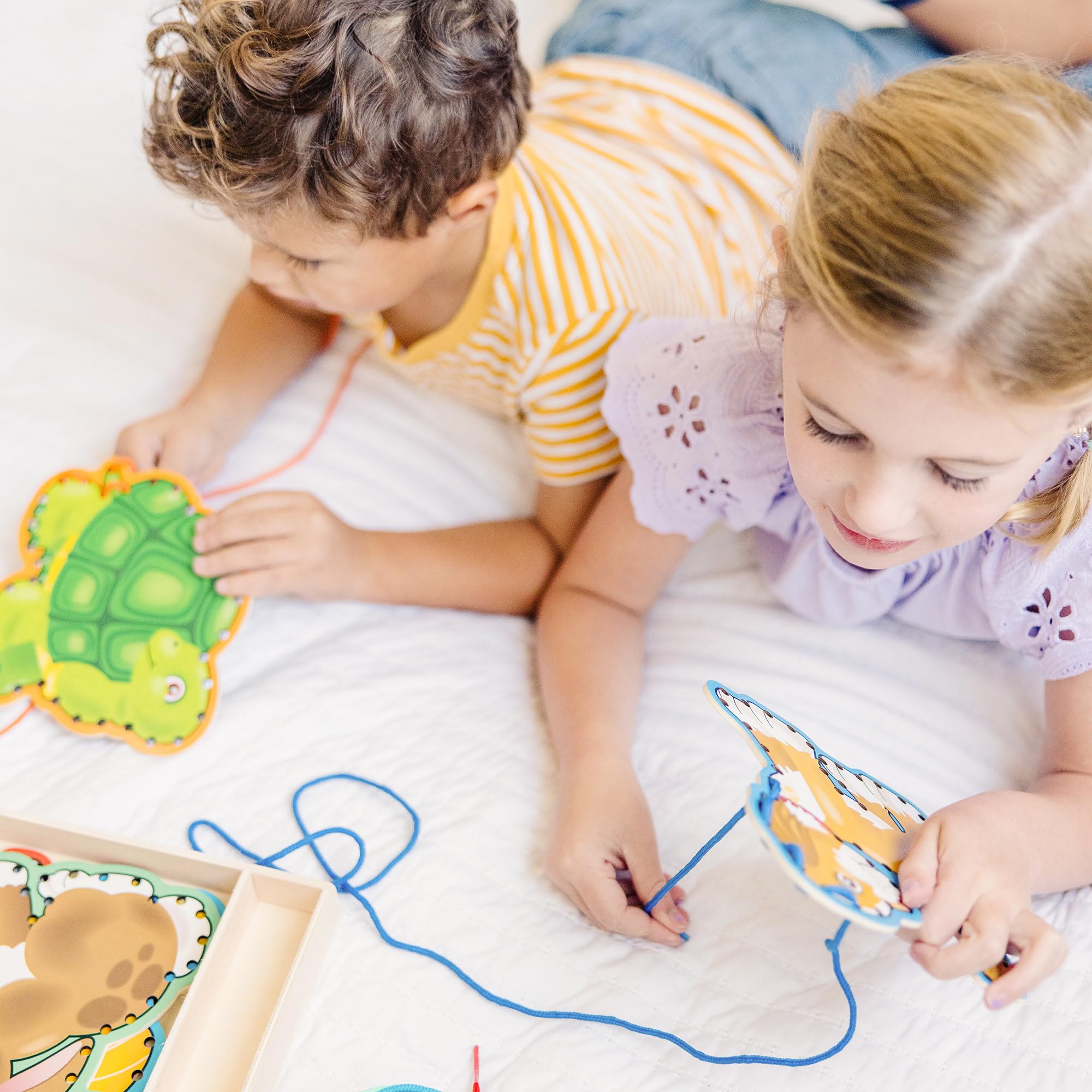 Melissa & Doug Wooden Panels & Laces - Pets | Fine Motor Skill Builder | Ages 3+ | Gift for Boy or Girl 6