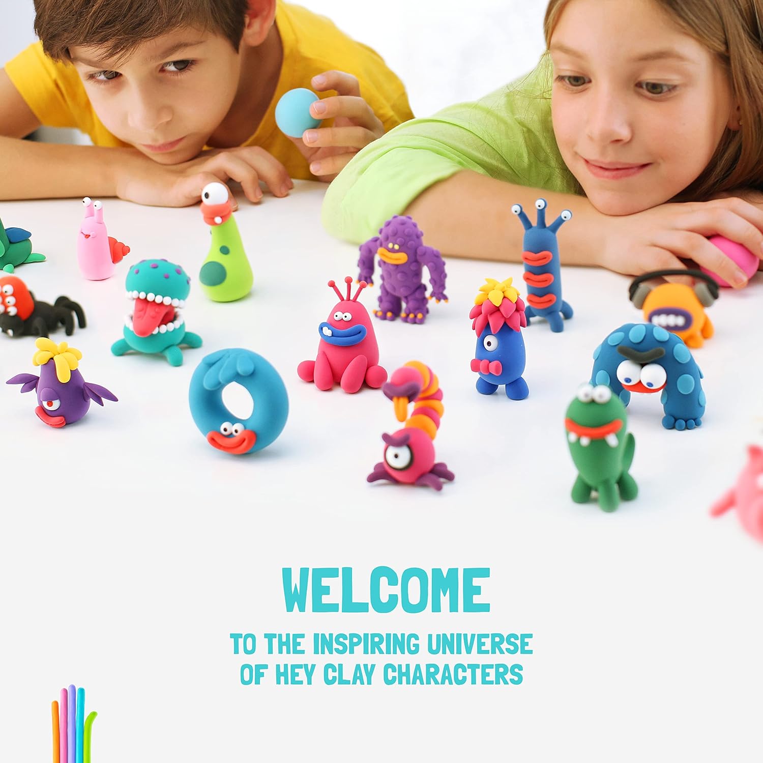 Hey Clay Aliens Set - Air Dry Modeling Clay for Kids - Creative Arts & Crafts Play 9