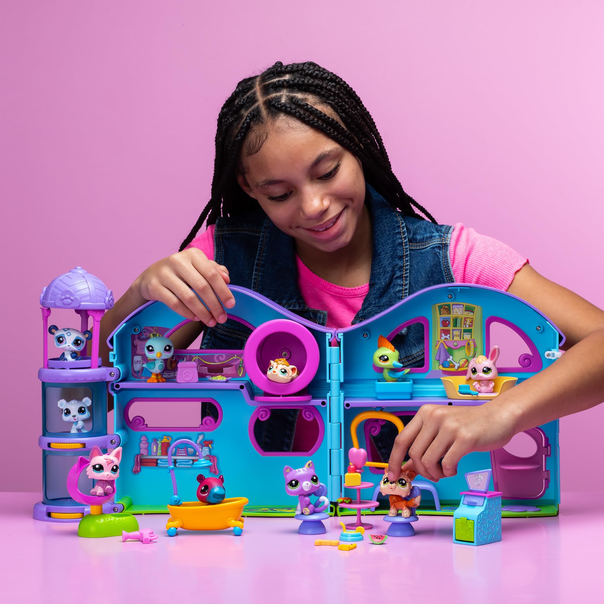 Littlest Pet Shop Series 2 Pet Shop Playset - With 2 Mini Pets & 20 Accessories 8
