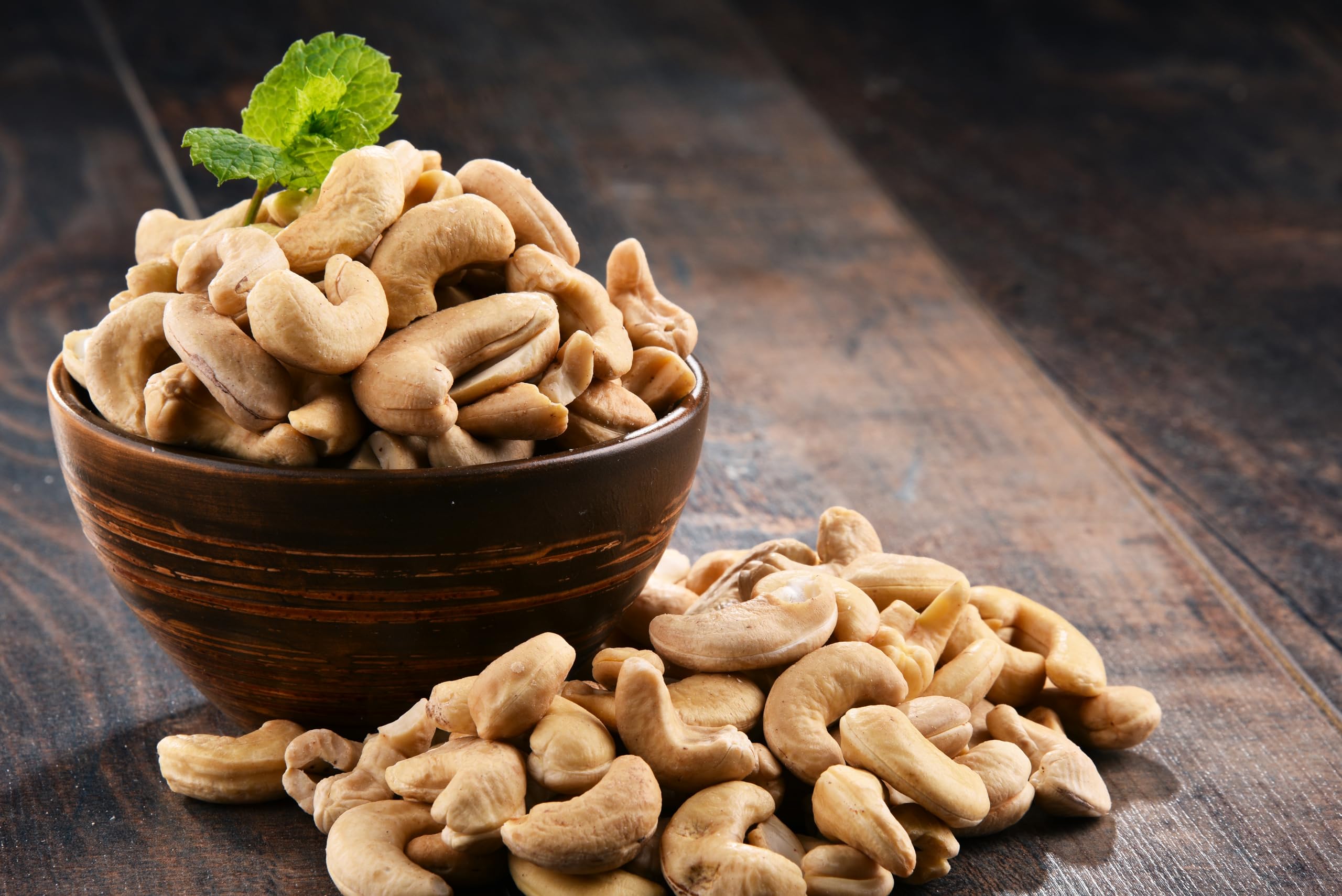 Mundo Feliz Organic Whole Cashews 2 x 500 g 7