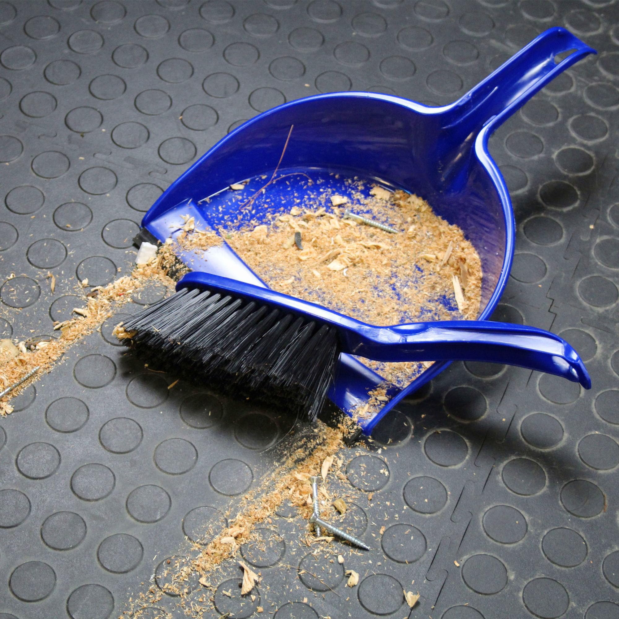 Faithfull Plastic Dustpan and Brush Set - 220mm Wide Dustpan | Compact Clip-in Storage | Blue 5