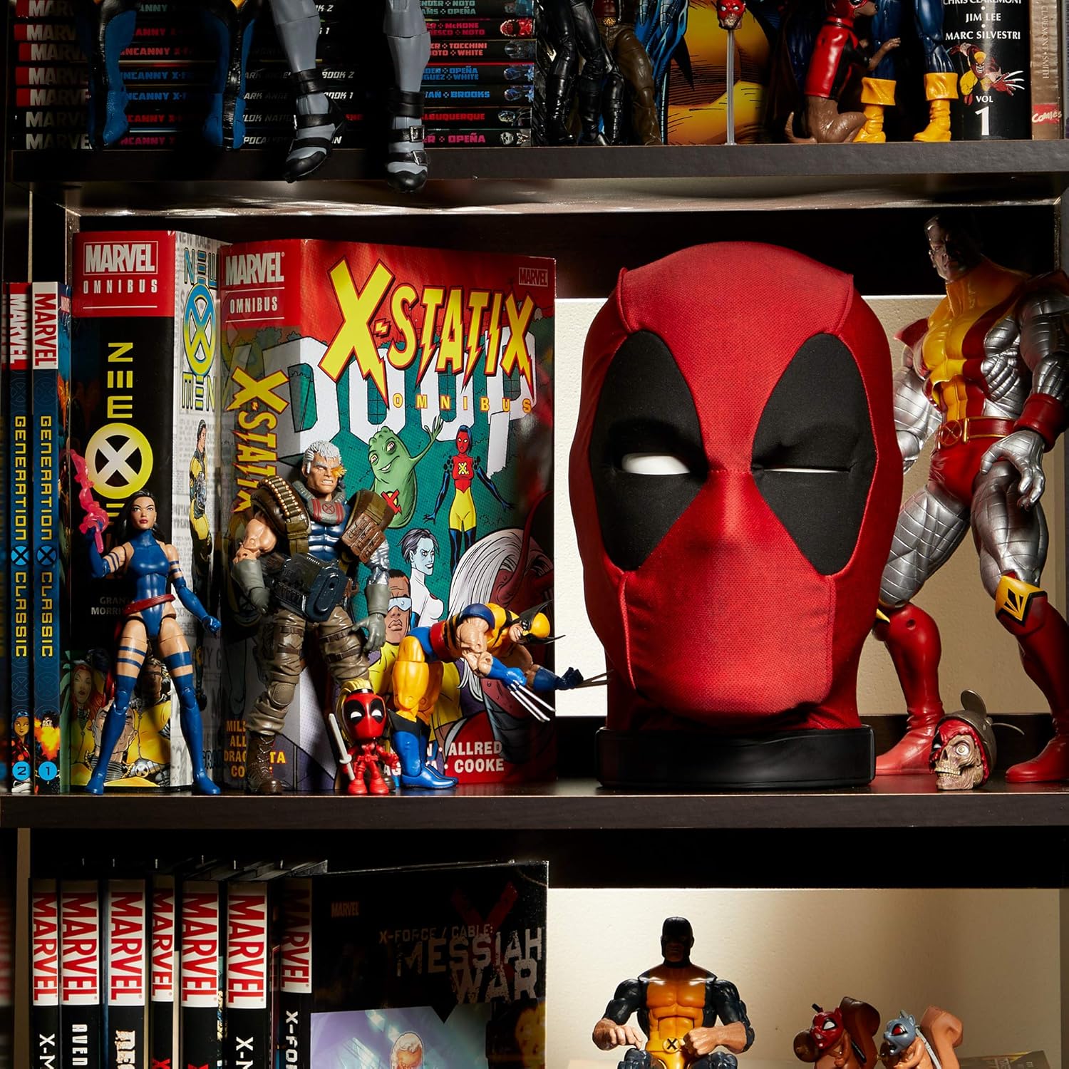 Marvel Deadpool's Head Premium Interactive Electronic App-Enhanced Collectible 9