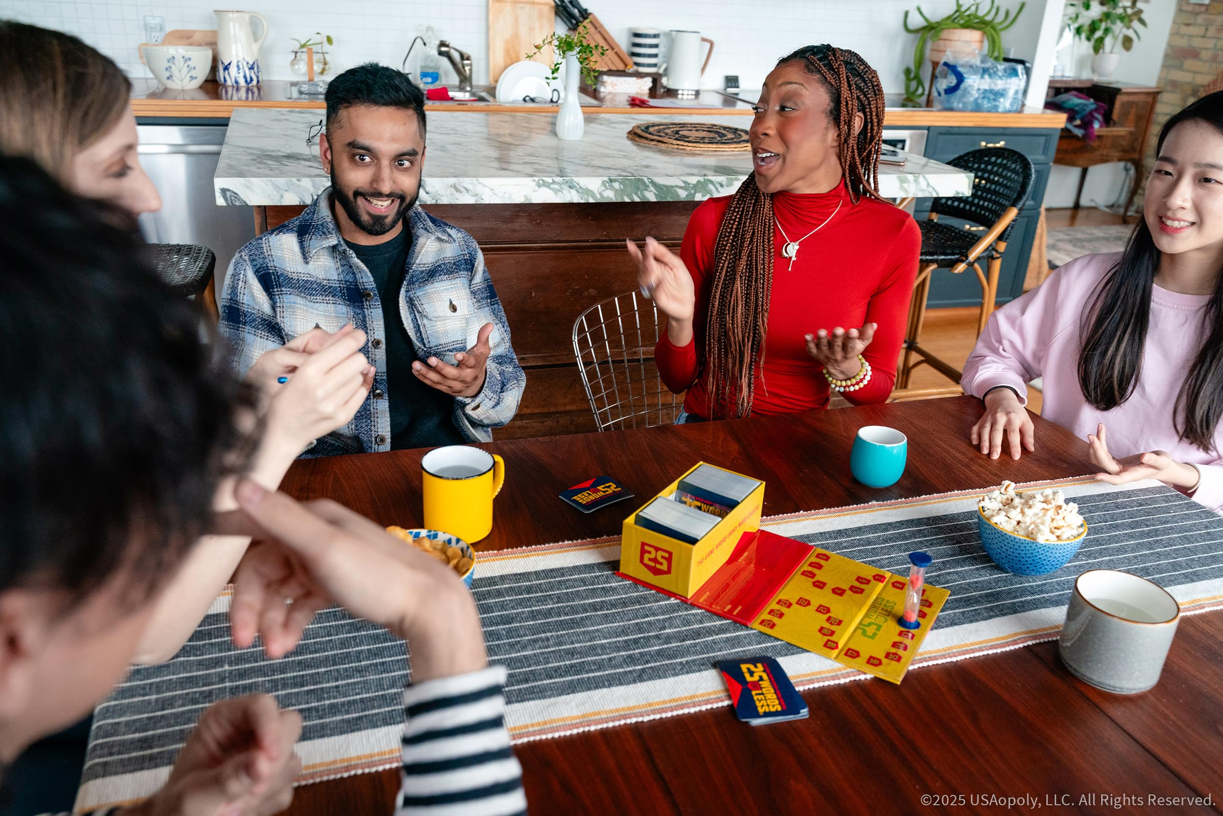 USAopoly Fast-Paced Word Game for 4 Players | Standard Edition | Approx. 30 Minutes Playtime 6