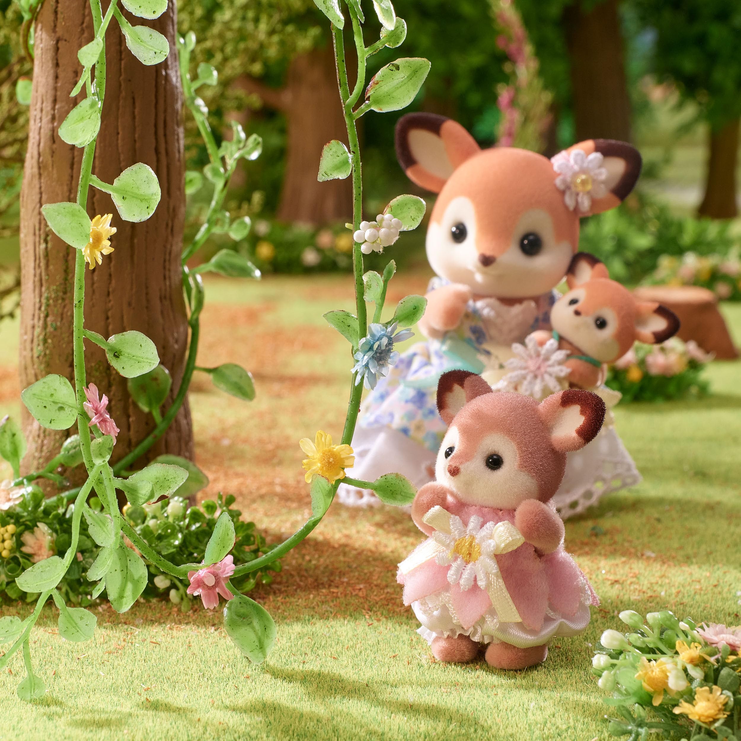 Sylvanian Families Deer Babies Floral Swing Set 5801 | Ages 3+ 5